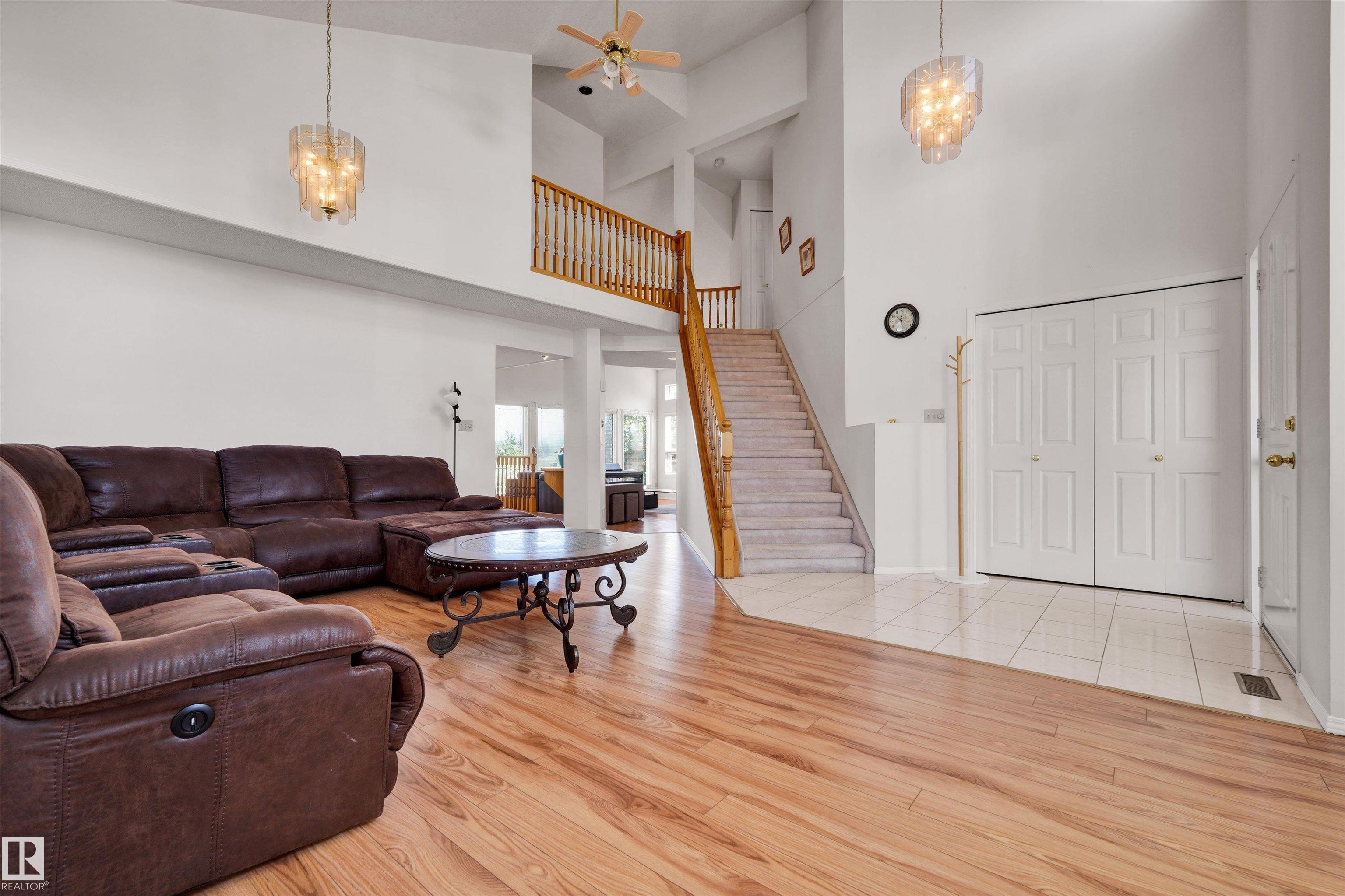Photo 6 at 3684 33 Street NW, Wild Rose, Edmonton