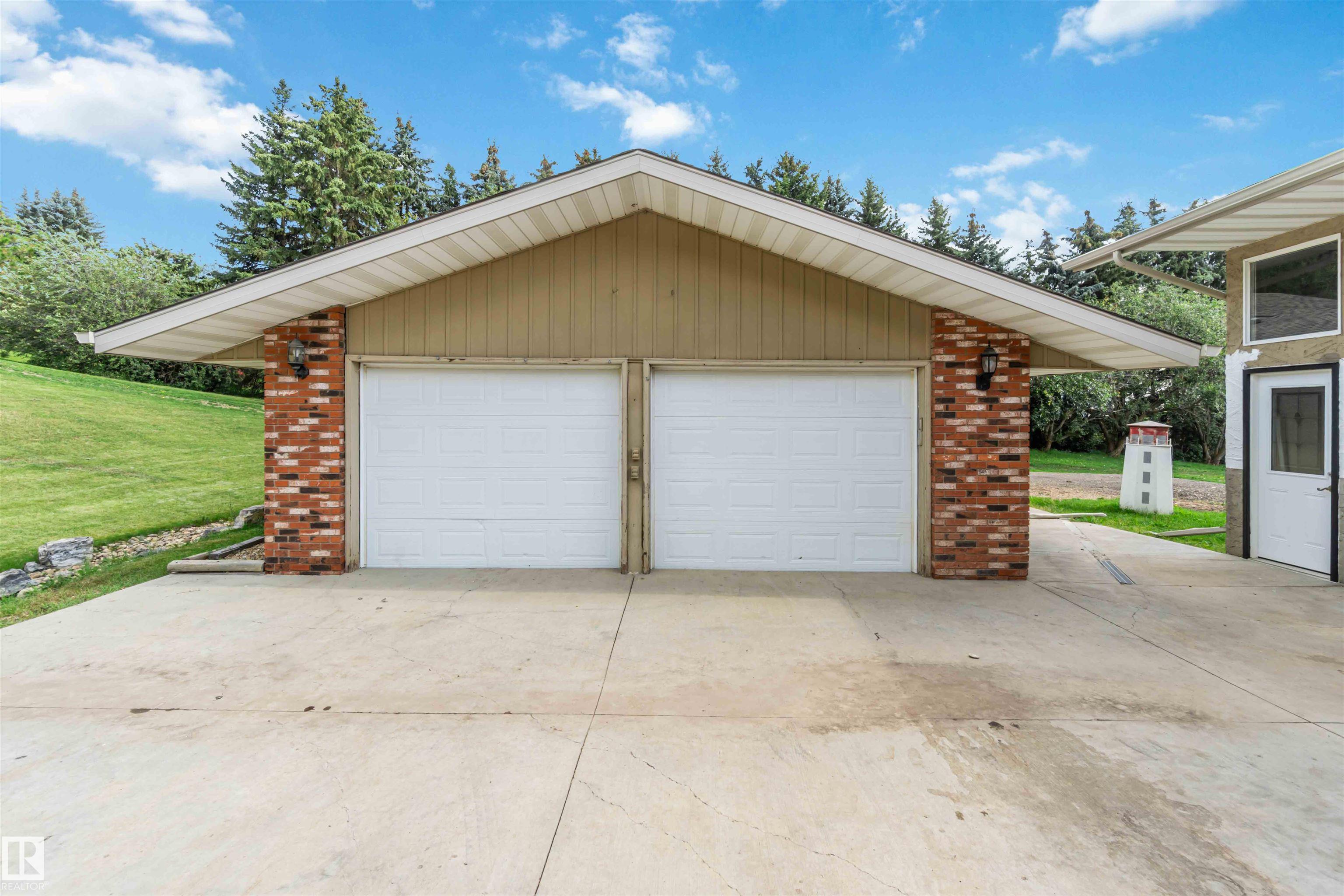 Photo 11 at 55305 Rge Road 242, Sturgeon View, Rural Sturgeon County