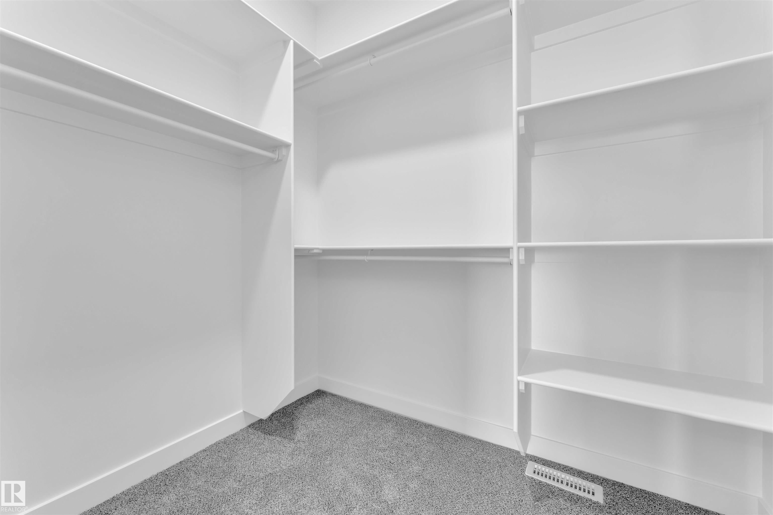 Photo 31 at 404 Pine point(e), Woodbend, Leduc