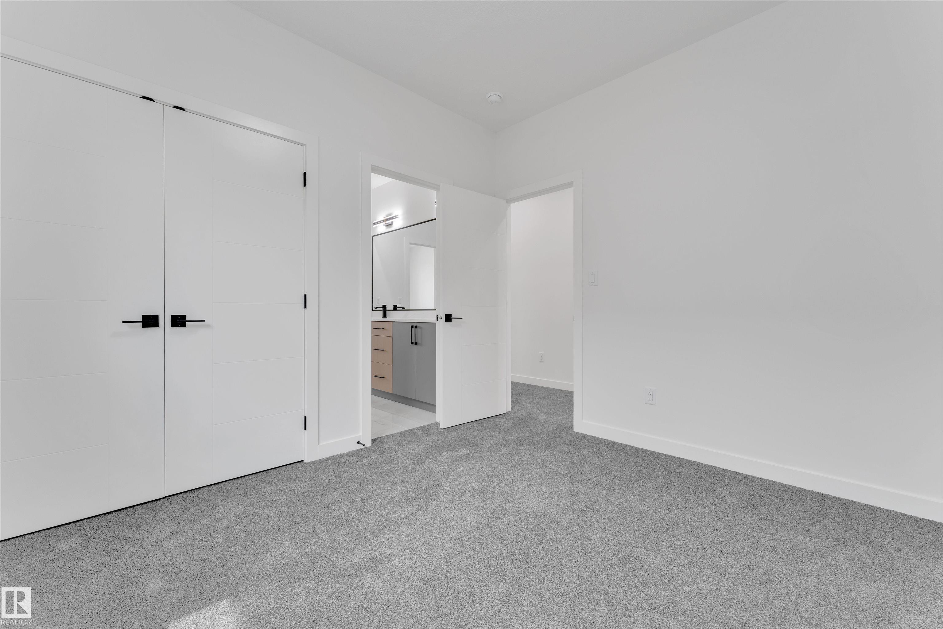 Photo 38 at 404 Pine point(e), Woodbend, Leduc