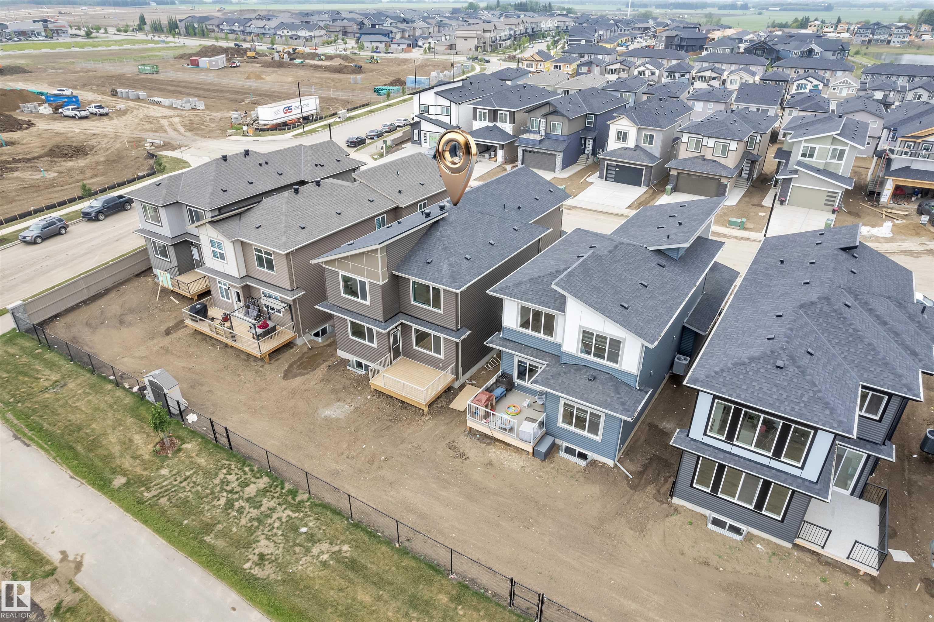 Photo 50 at 404 Pine point(e), Woodbend, Leduc