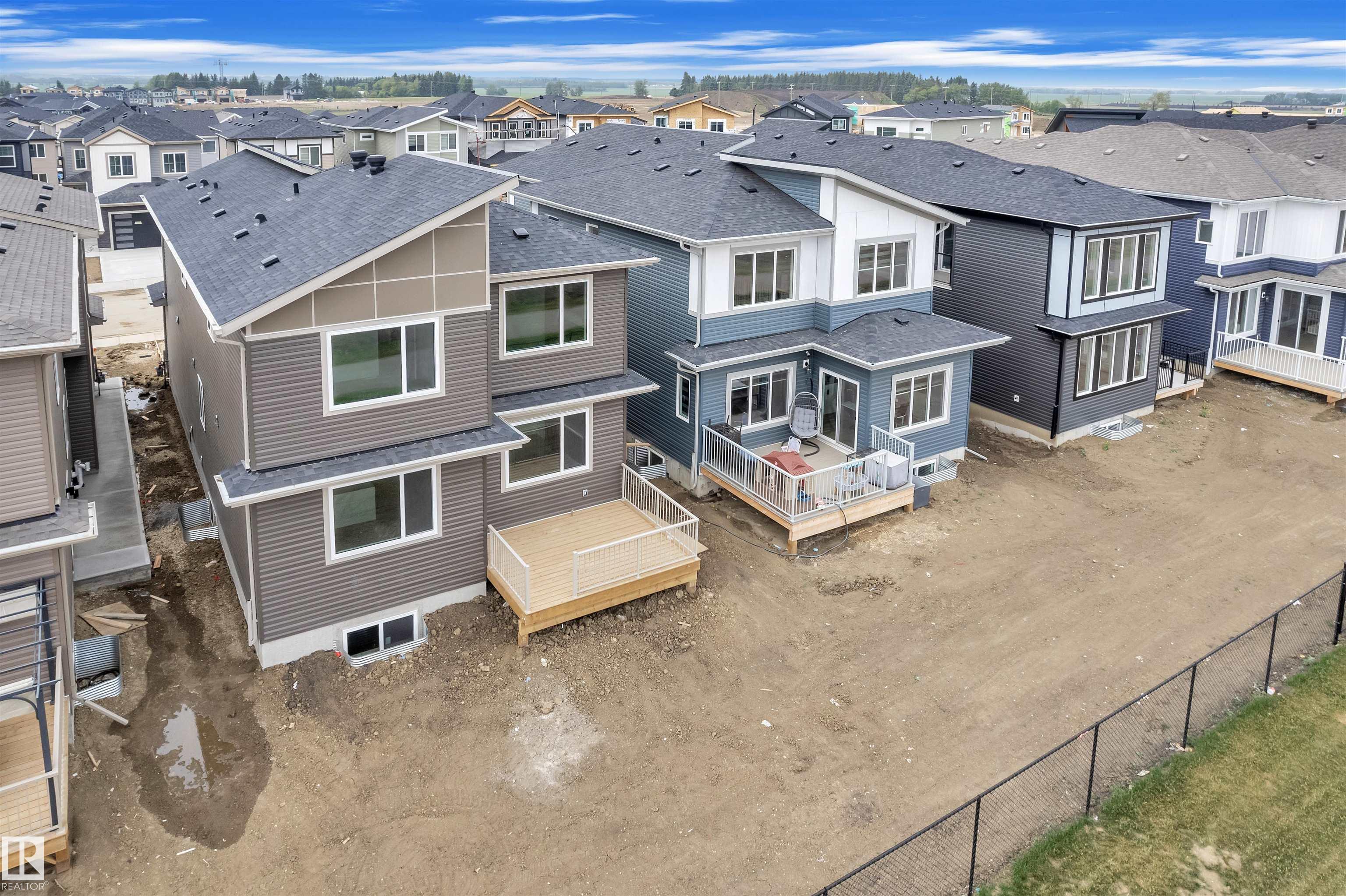 Photo 51 at 404 Pine point(e), Woodbend, Leduc