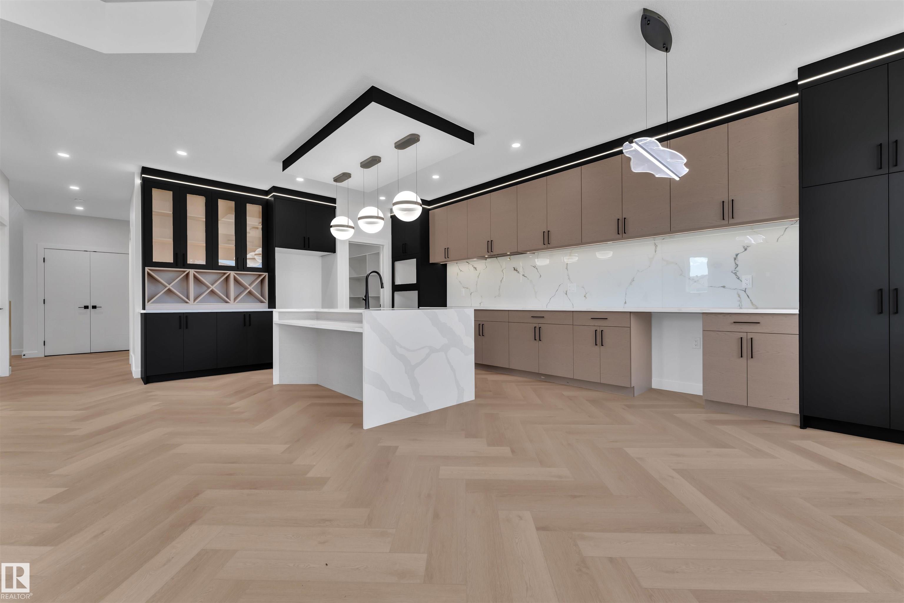 Photo 15 at 127 Lilac Close, Woodbend, Leduc