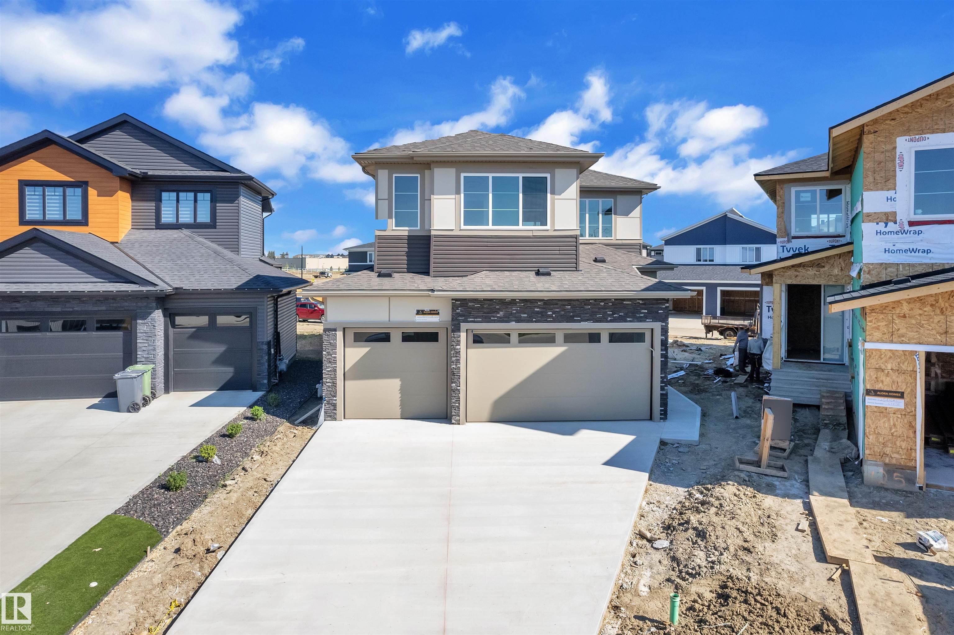 Photo 3 at 127 Lilac Close, Woodbend, Leduc