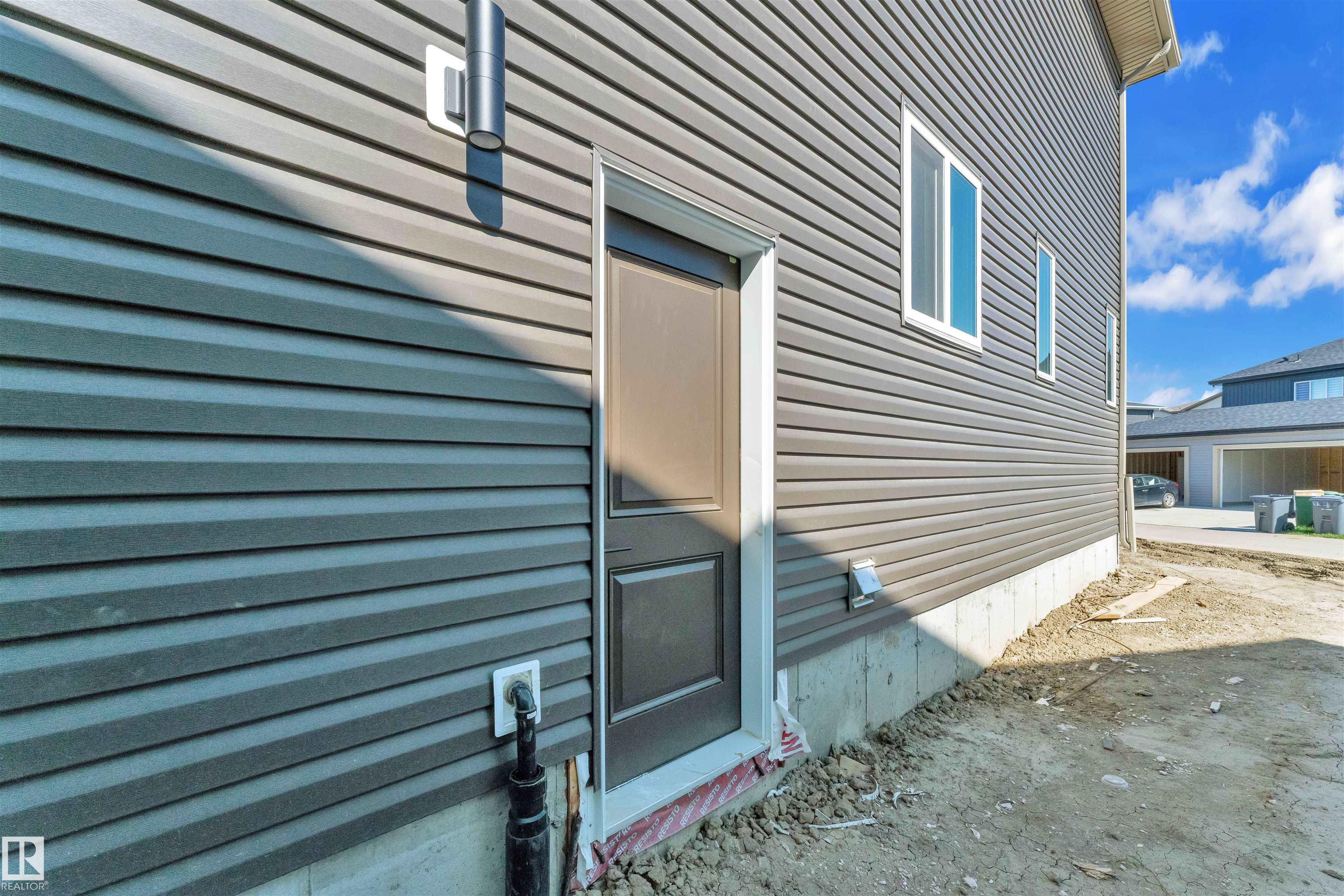 Photo 49 at 127 Lilac Close, Woodbend, Leduc