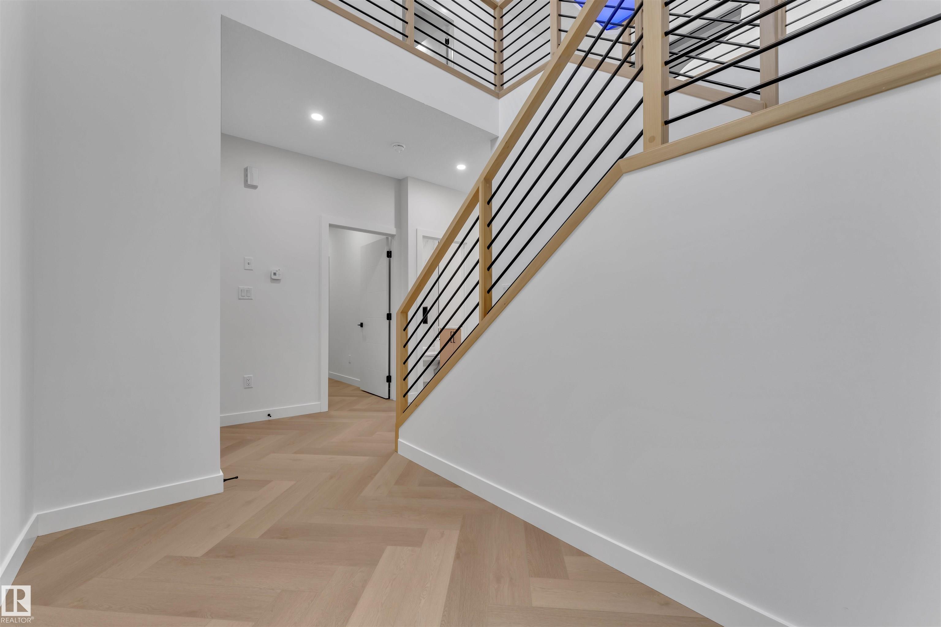 Photo 8 at 127 Lilac Close, Woodbend, Leduc