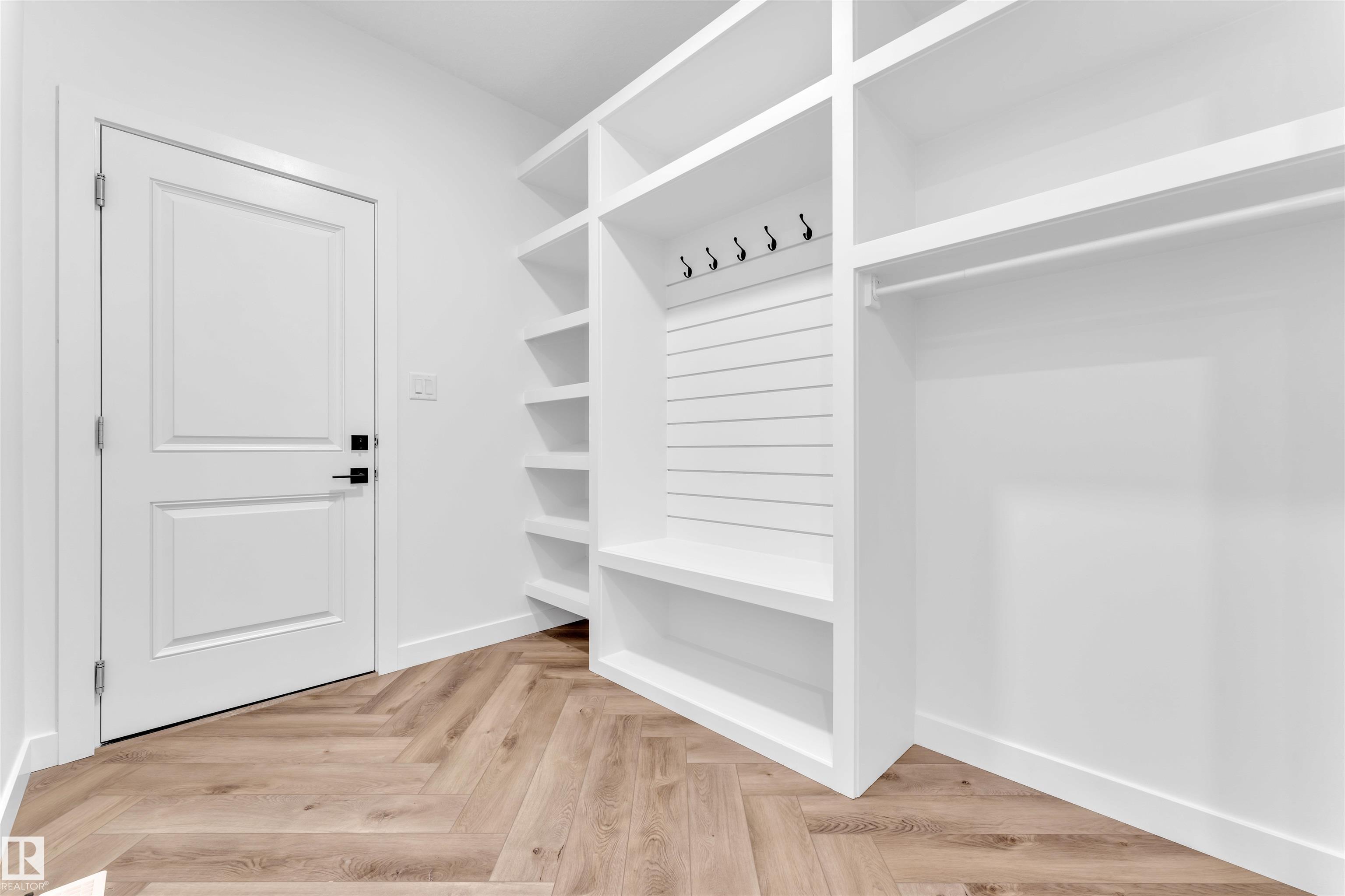 Photo 14 at 123 Lilac Close, Woodbend, Leduc