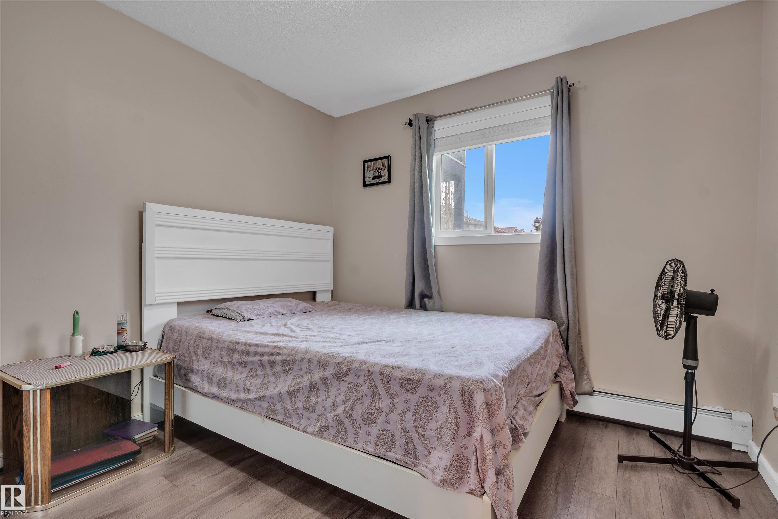 http://cdnparap120.paragonrels.com/ParagonImages/Property/p12/RAE/225364417/6/0/0/cbd2f062a04206c9dd8fe4ccbd14dc08/1/352798a5ad57c89ff06841c25e487e49/225364417-38dcd4f9-be95-40df-96c9-0c76a56cb5e5.JPG