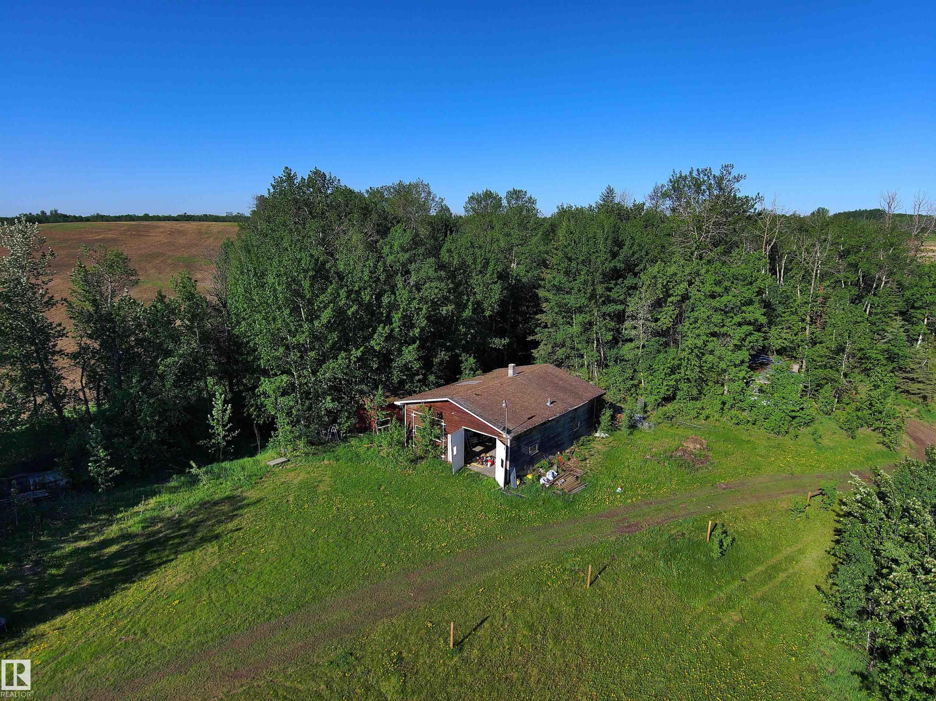 Photo 35 at 52502 Rge Road 12, None, Rural Parkland County