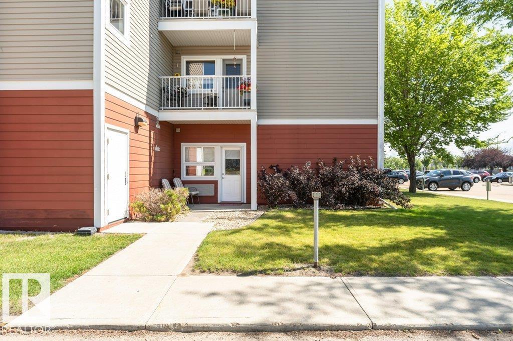 Photo 3 at 133 - 8802 Southfort Drive, South Fort, Fort Saskatchewan
