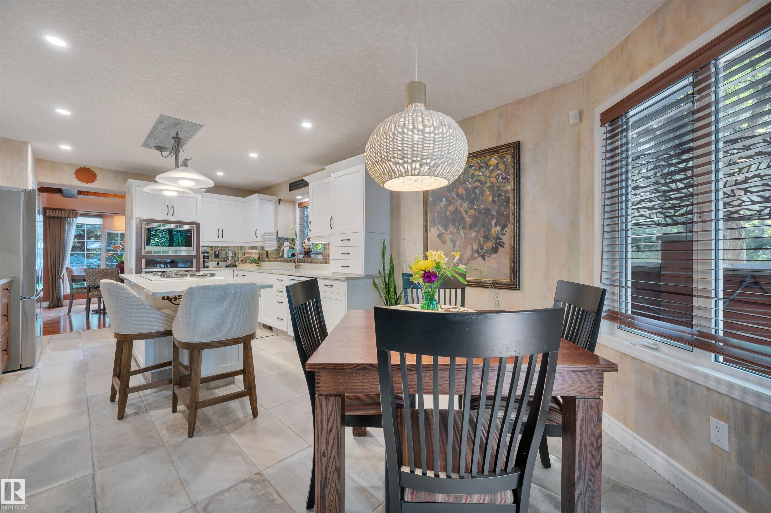 Photo 12 at 49 Berrymore Drive, Braeside, St. Albert