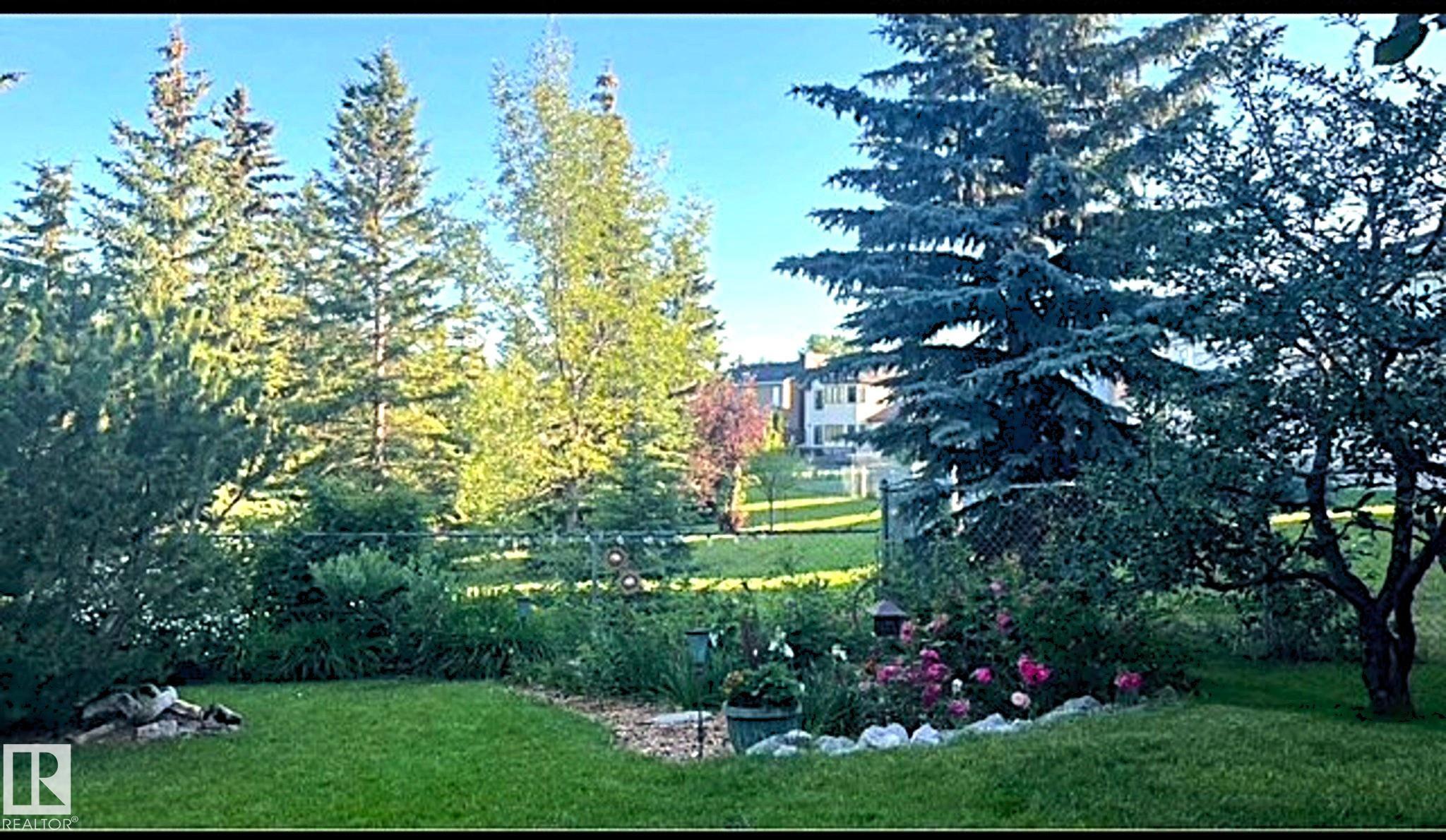 http://cdnparap120.paragonrels.com/ParagonImages/Property/p12/RAE/225364452/45/0/0/d656d4f1016ae6801aa69c81e1c40c5c/1/e37f5a3796bab6a8f844821ee5d67c72/225364452-ec9abfd9-0ba0-4847-a72e-a2a2f98ad717.JPG