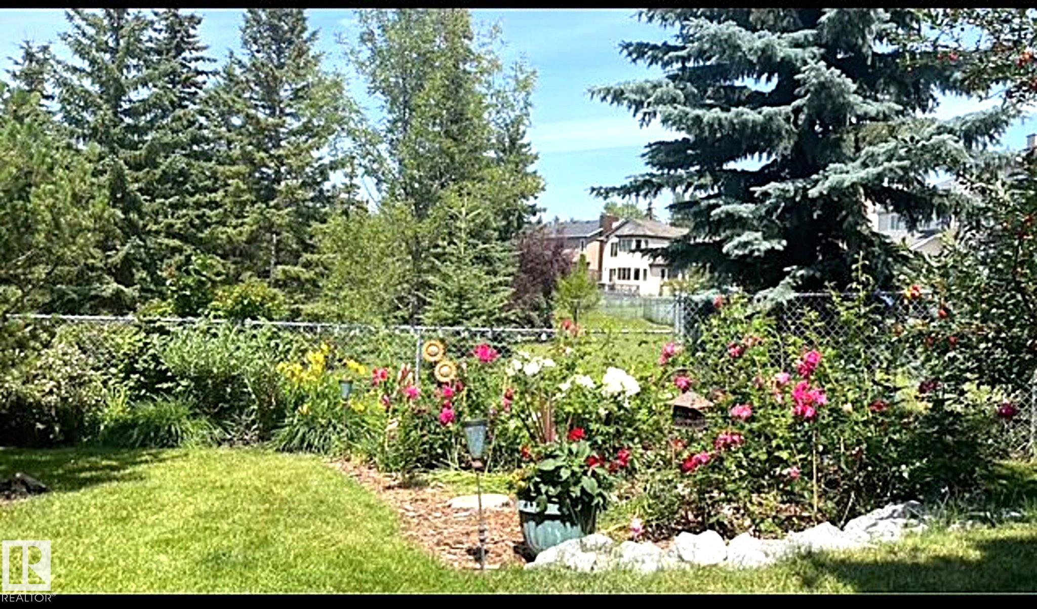 http://cdnparap120.paragonrels.com/ParagonImages/Property/p12/RAE/225364452/48/0/0/744c9ece4d05034692c0c17387c10565/1/e37f5a3796bab6a8f844821ee5d67c72/225364452-4f0335b7-68da-4183-af6f-28dd42c9bc23.JPG