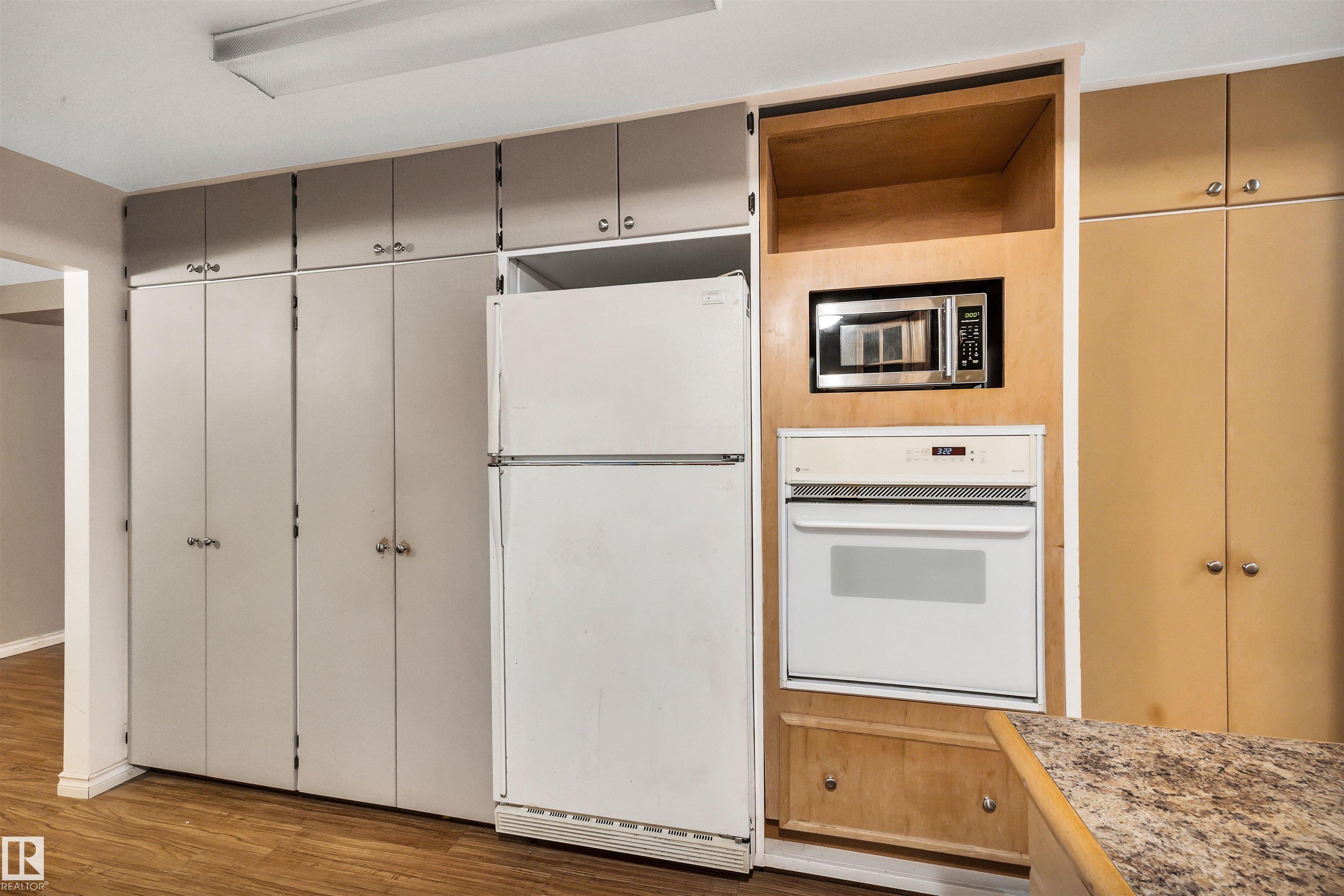 Photo 23 at 77 Grosvenor Boulevard, Grandin, St. Albert
