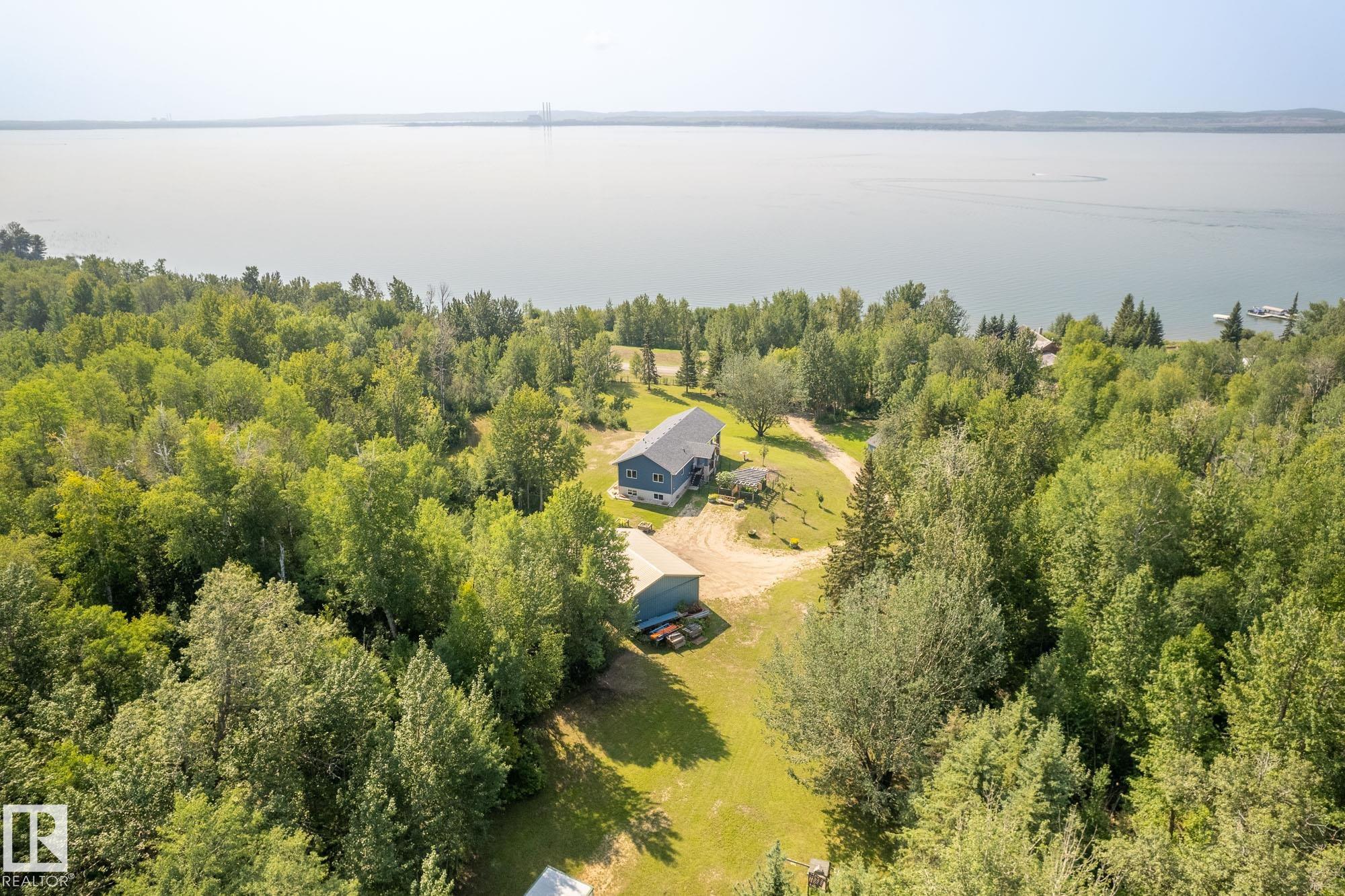 Photo 8 at 4518 Lakeshore Road, Whitewood Sands, Rural Parkland County