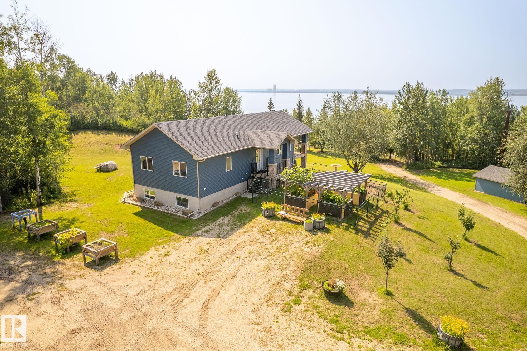 Photo 9 at 4518 Lakeshore Road, Whitewood Sands, Rural Parkland County