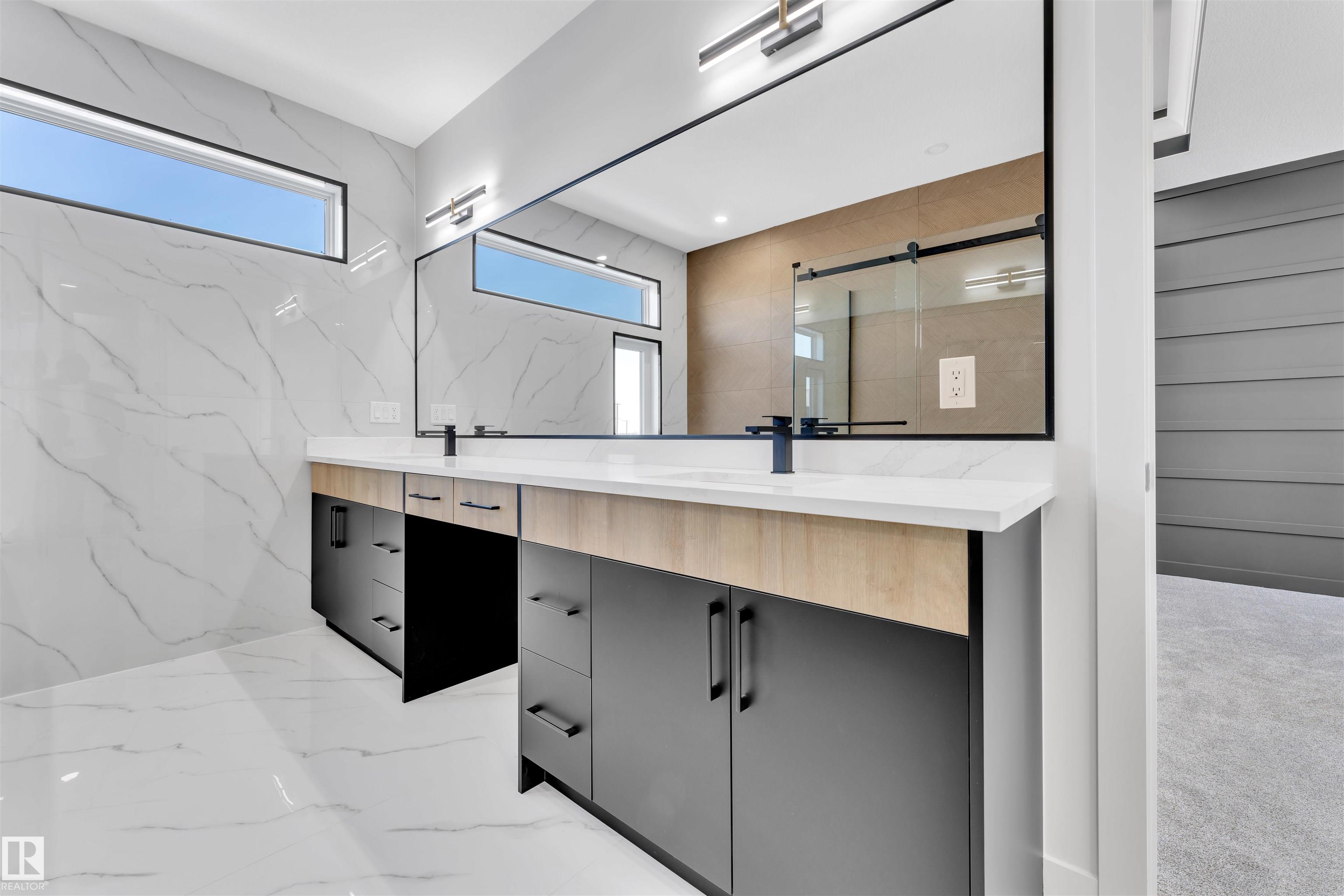 Photo 15 at 416 Pine point(e), Woodbend, Leduc