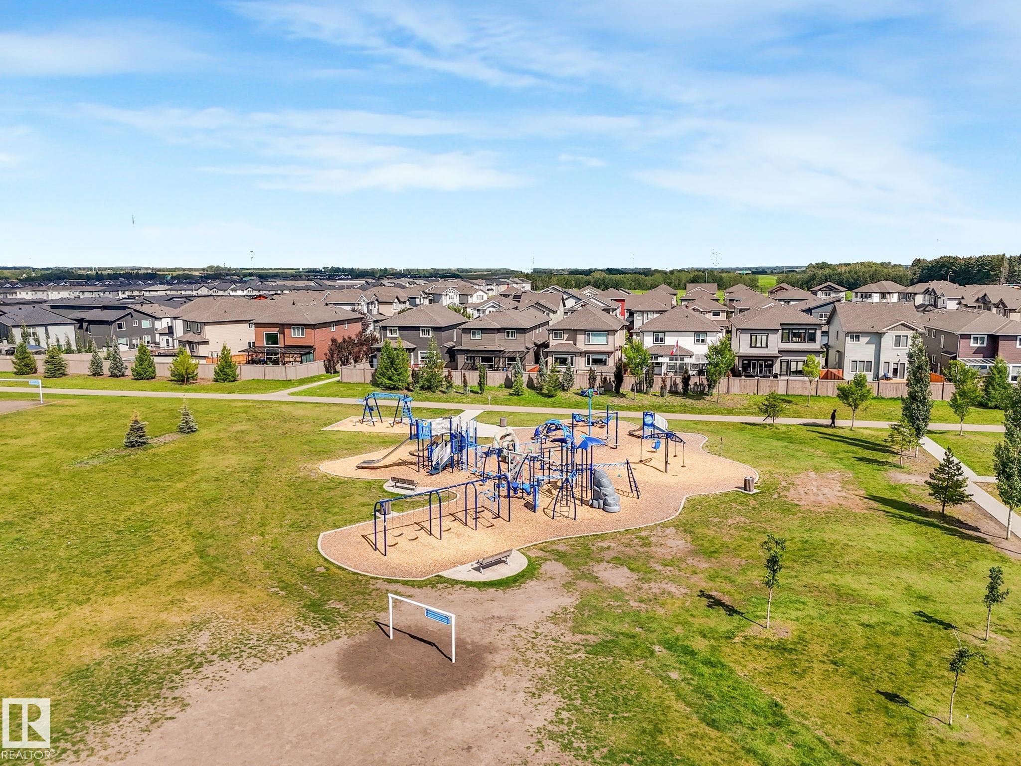 Photo 14 at 1637 25 Street NW, Laurel, Edmonton