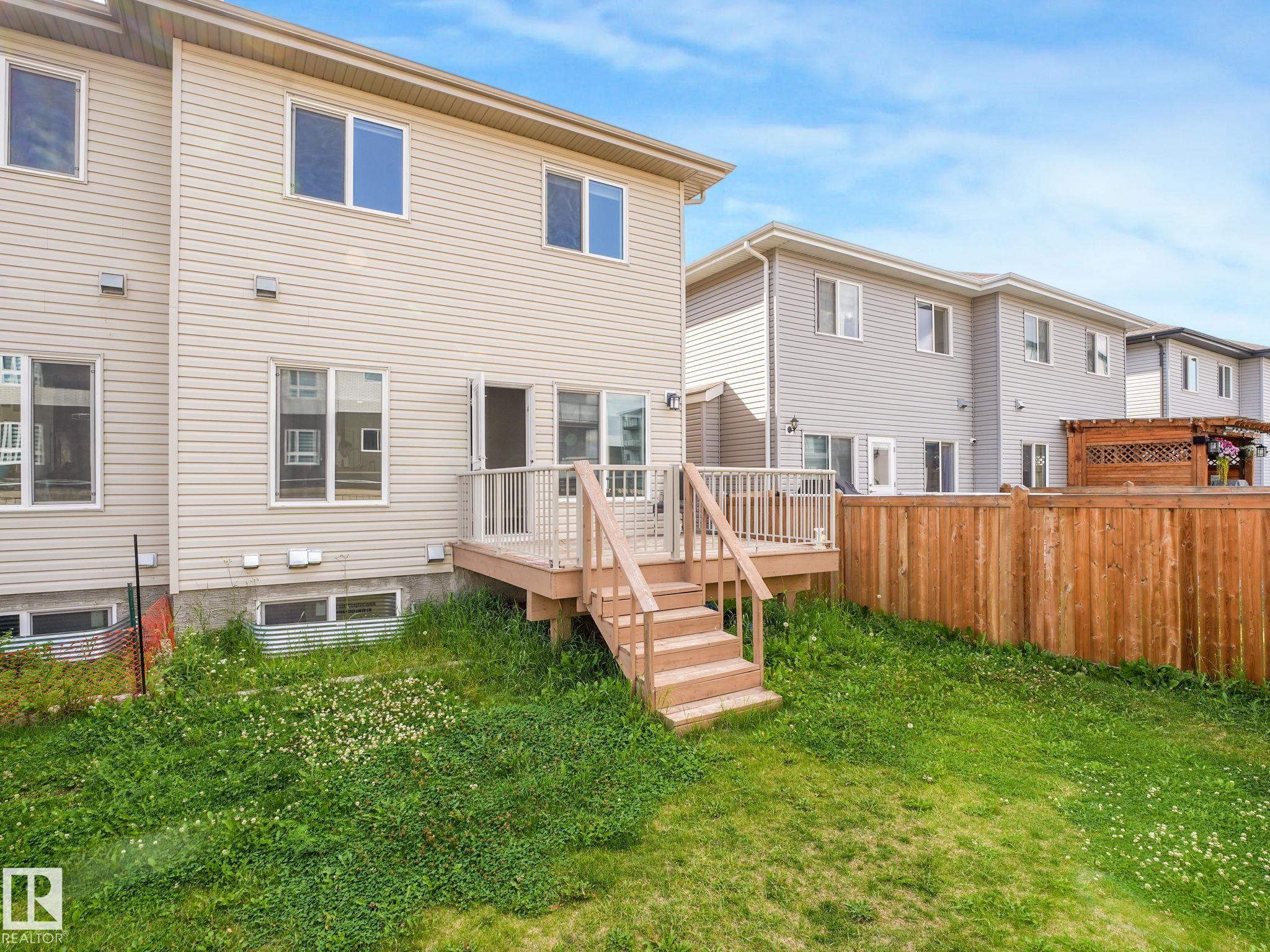 Photo 19 at 1637 25 Street NW, Laurel, Edmonton