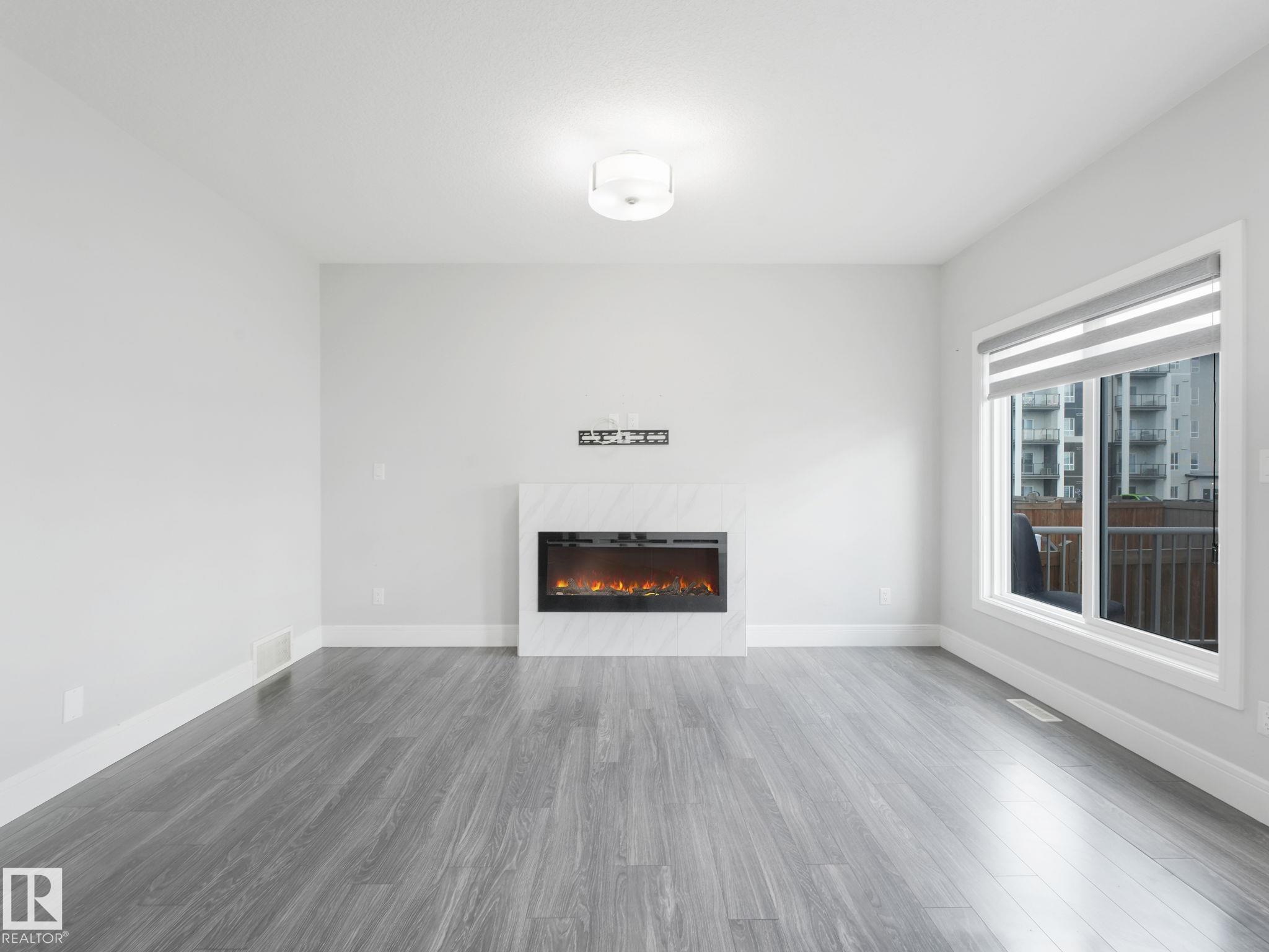Photo 33 at 1637 25 Street NW, Laurel, Edmonton