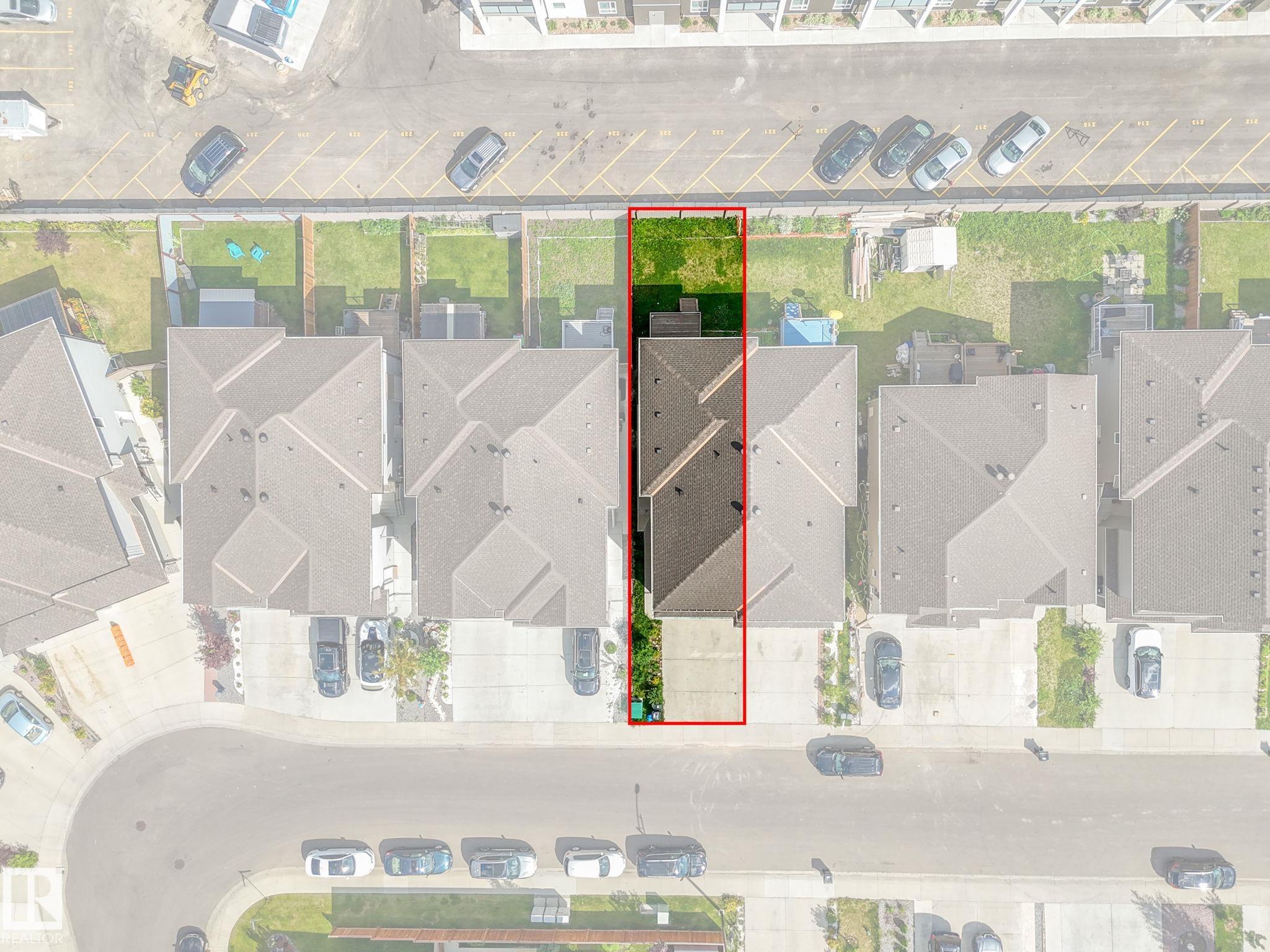 Photo 5 at 1637 25 Street NW, Laurel, Edmonton