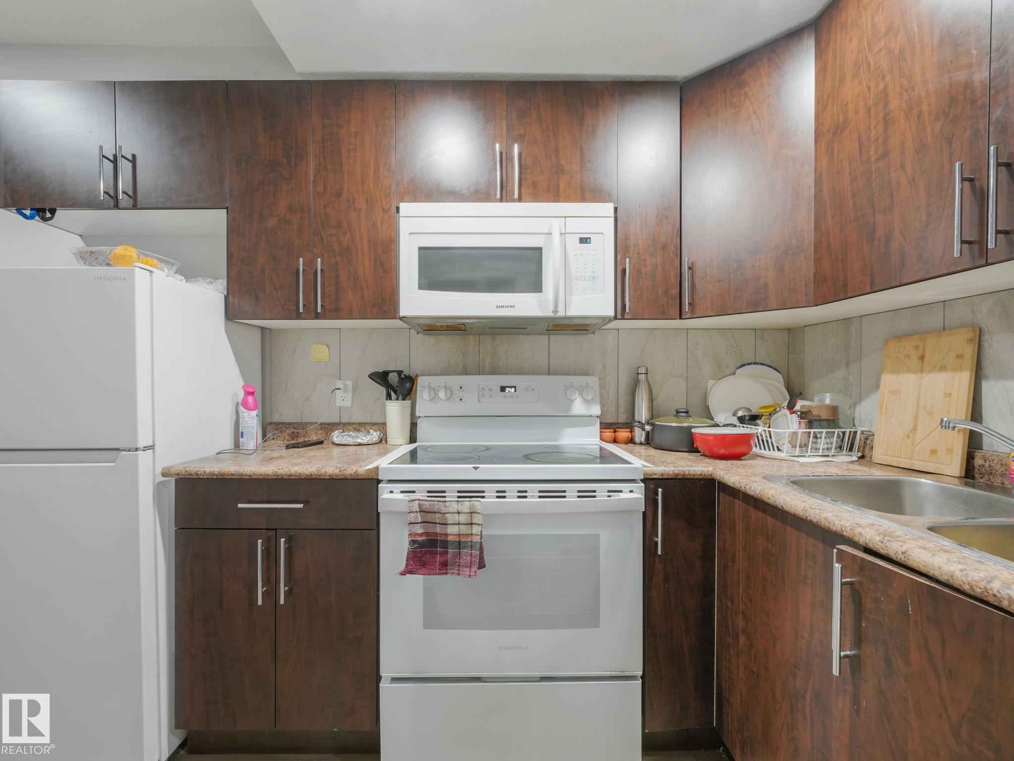Photo 69 at 1637 25 Street NW, Laurel, Edmonton