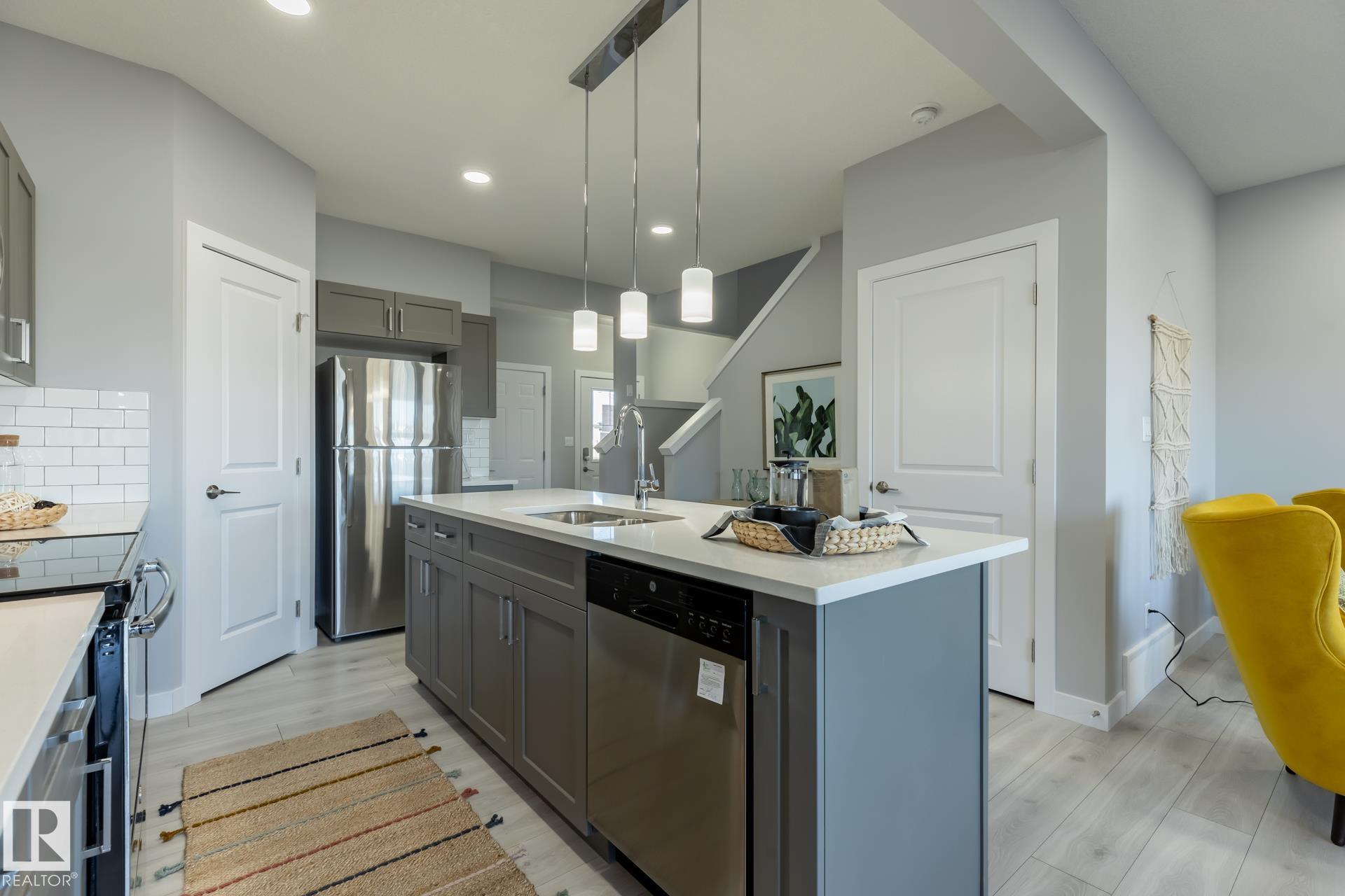 Photo 6 at 10716 99 Street, Morinville