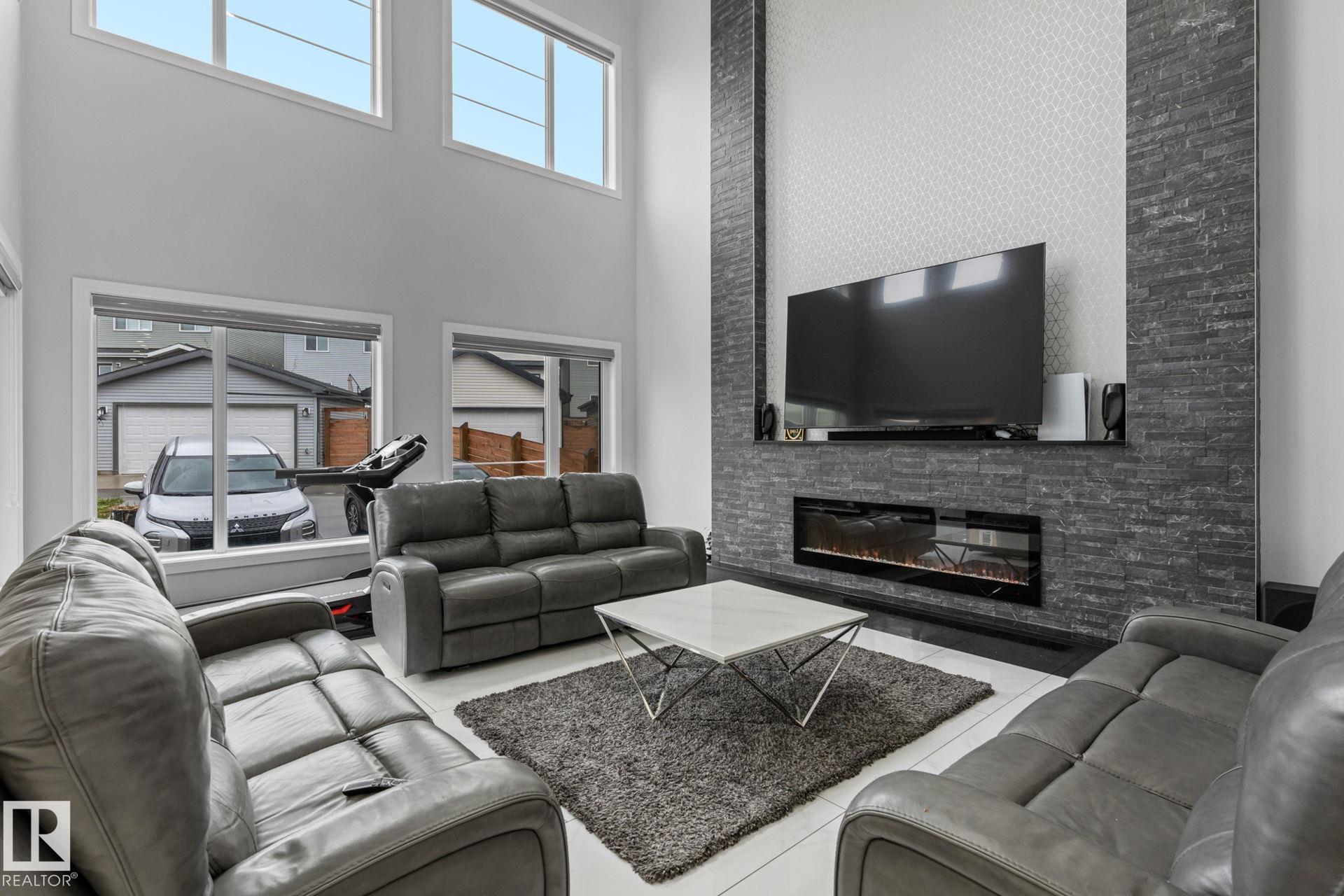 Photo 9 at 223 37 Street SW, Charlesworth, Edmonton