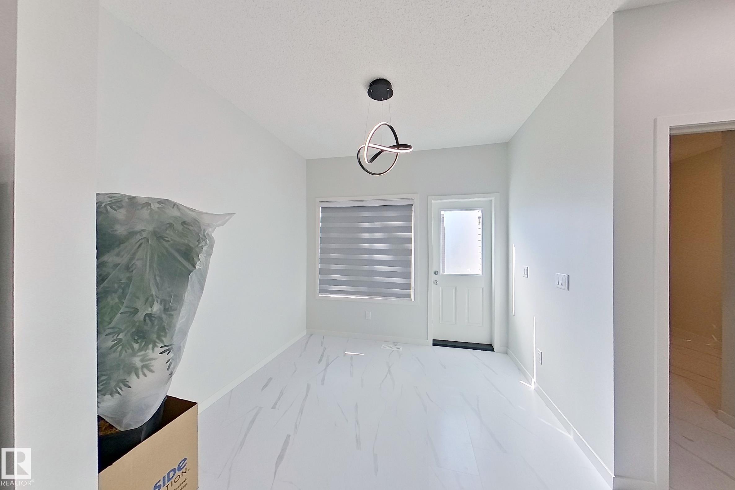 Photo 3 at 7118 46a Street, Le Reve, Beaumont