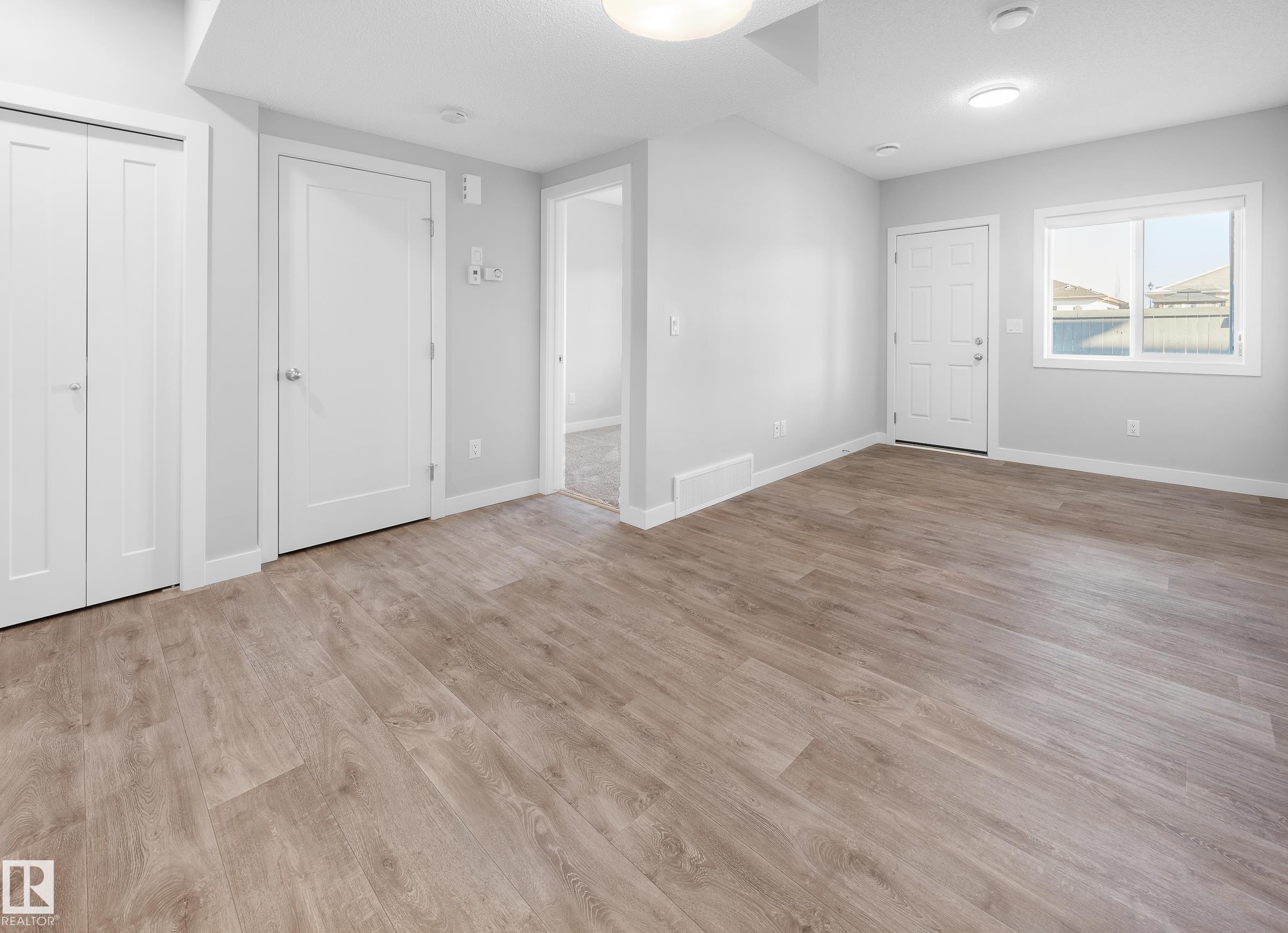Photo 23 at 752 Berg Loop, Black Stone, Leduc