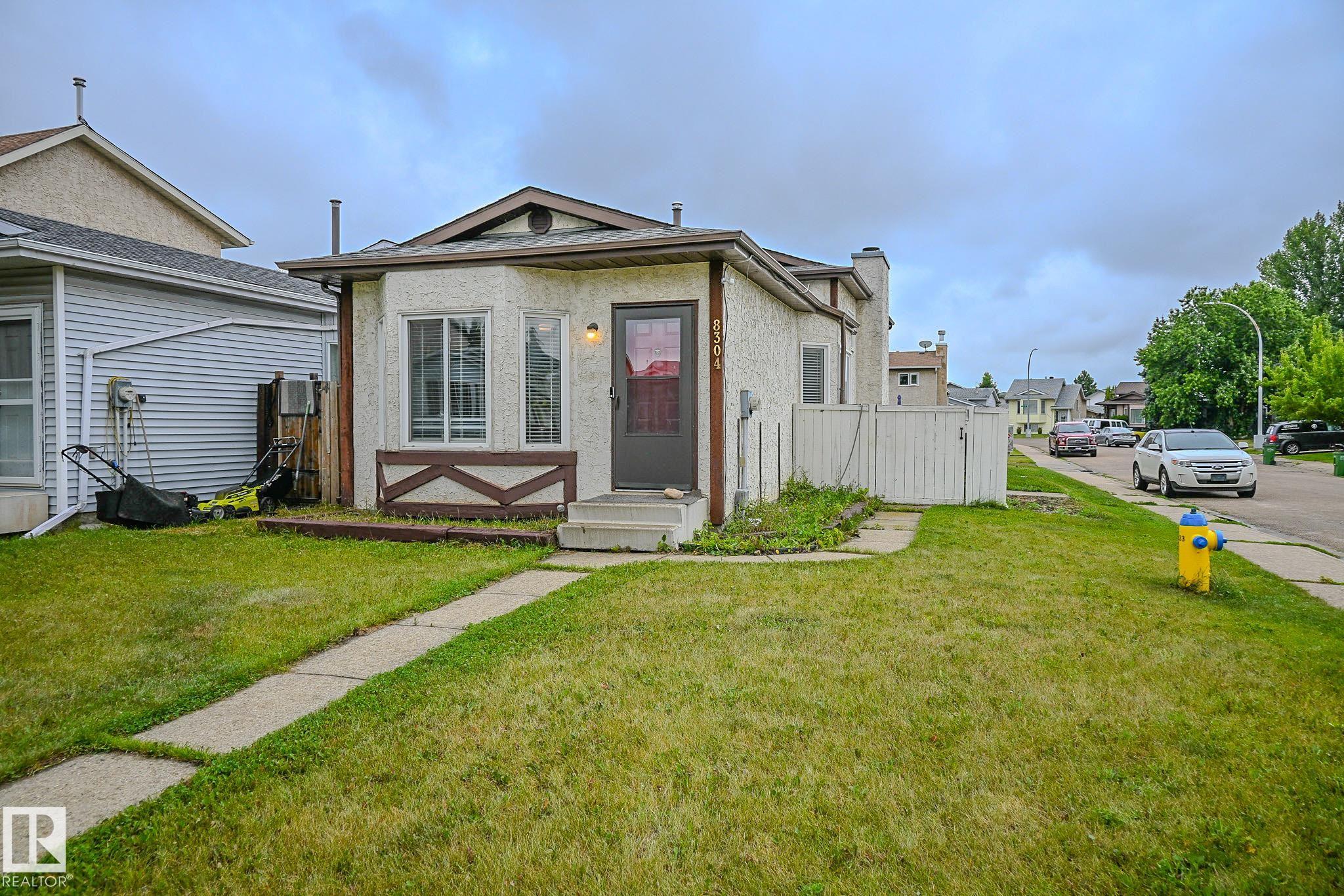 8304 157 Avenue NW, Belle Rive, Edmonton 