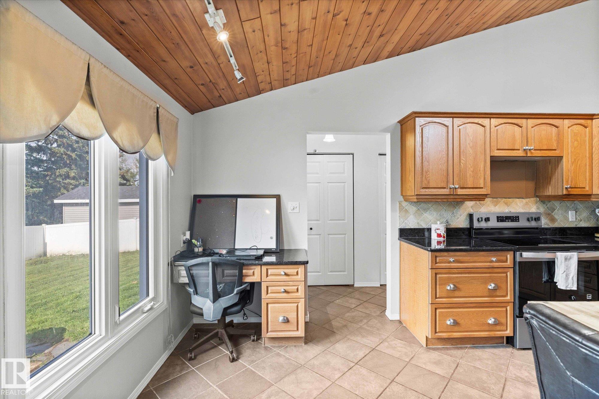 Photo 26 at 8006 100 Avenue, Pineview Fort Sask., Fort Saskatchewan