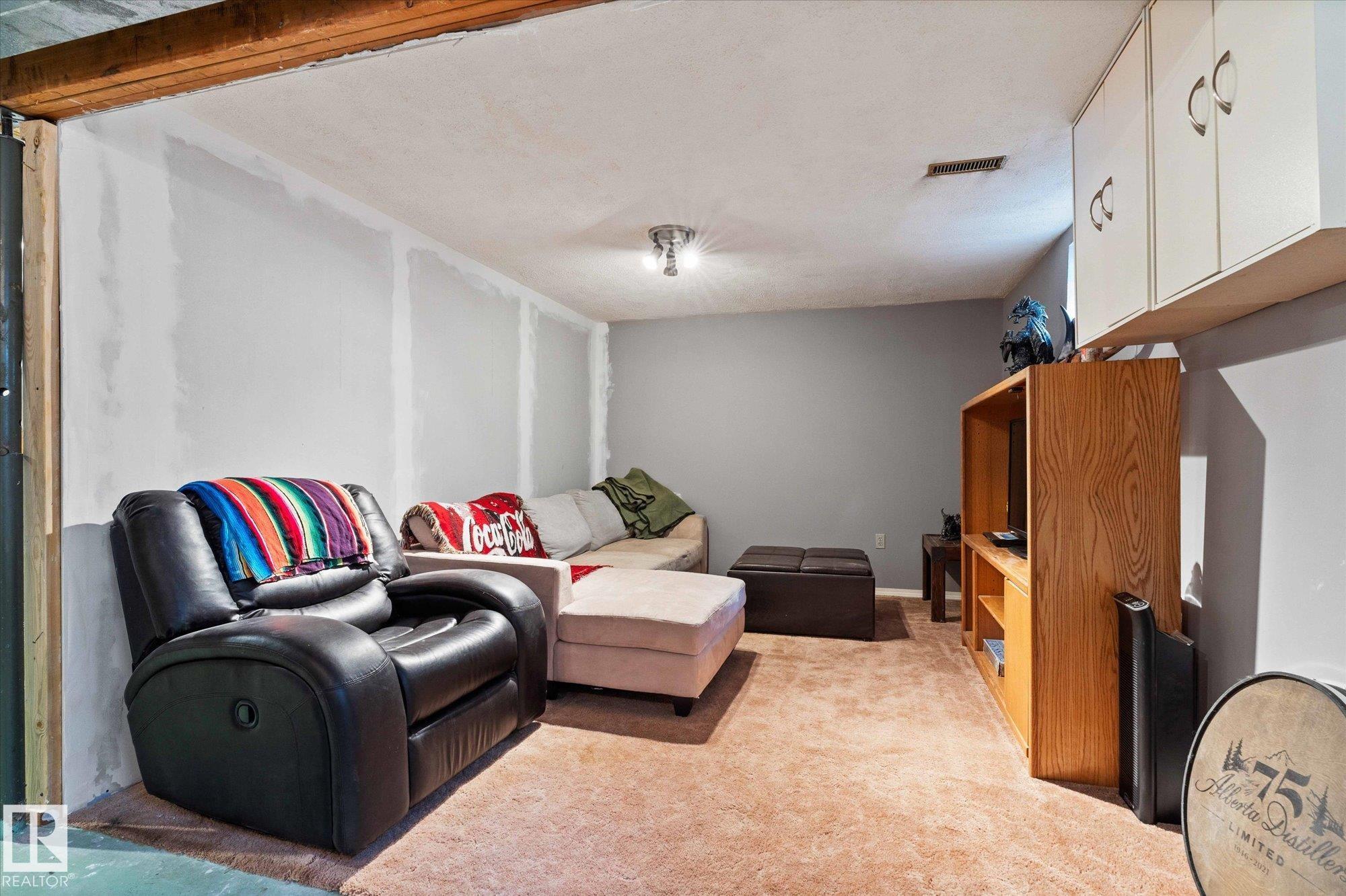 Photo 51 at 8006 100 Avenue, Pineview Fort Sask., Fort Saskatchewan