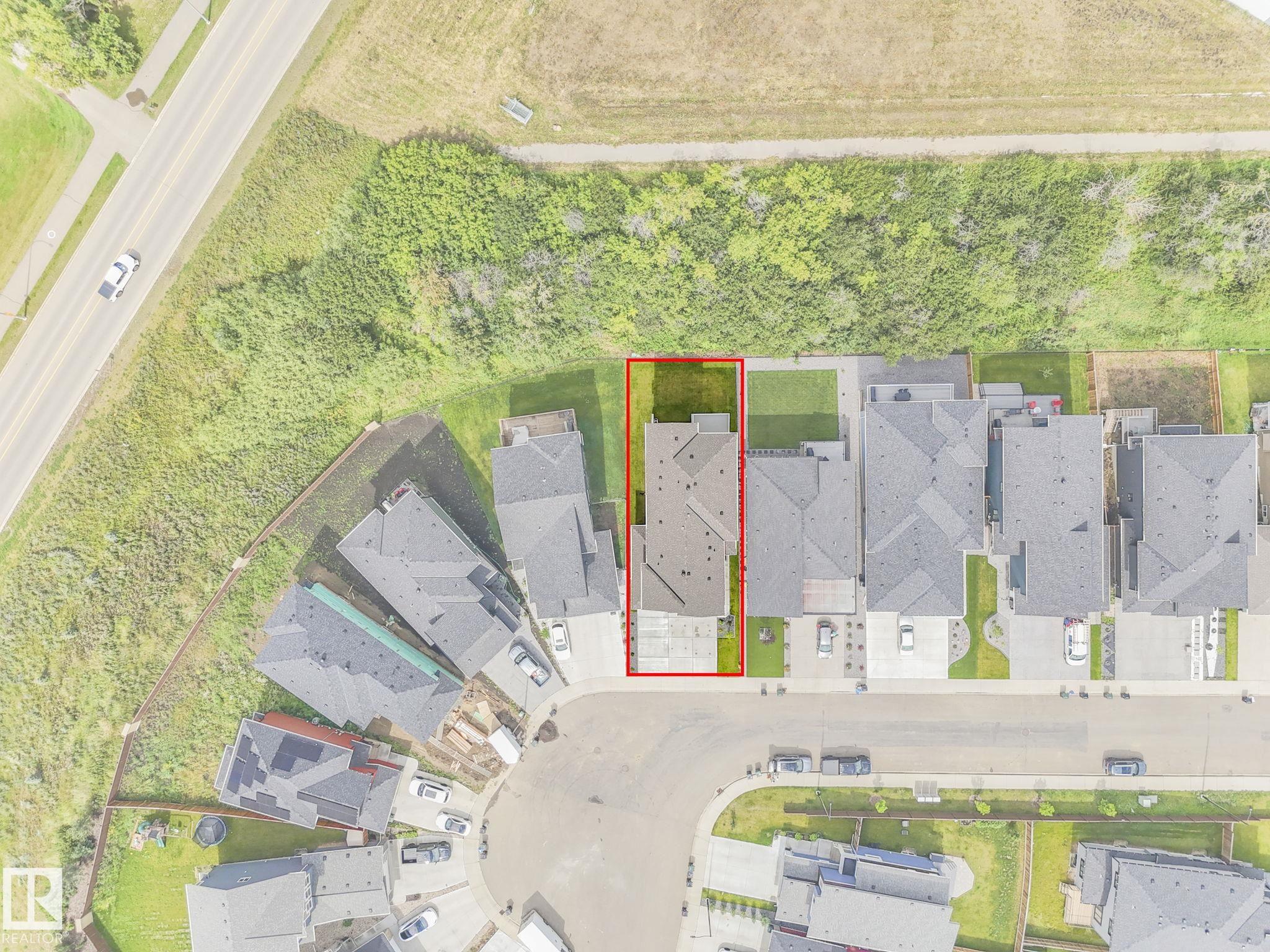 Photo 3 at 15 Elwyck Gate, Fenwyck, Spruce Grove