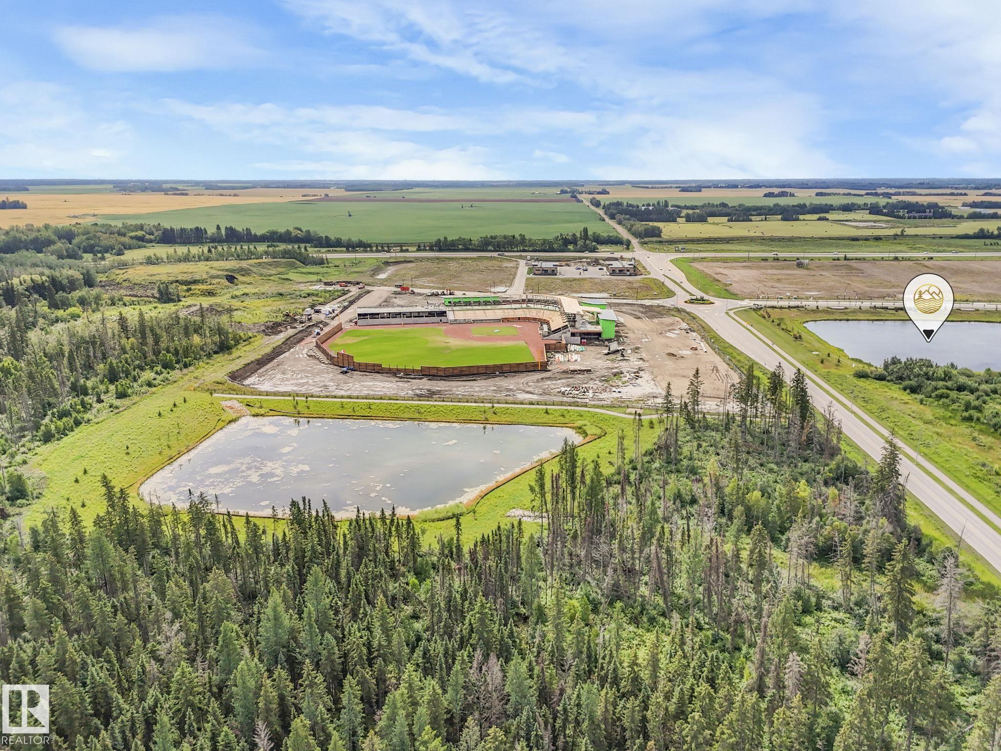 Photo 7 at 15 Elwyck Gate, Fenwyck, Spruce Grove