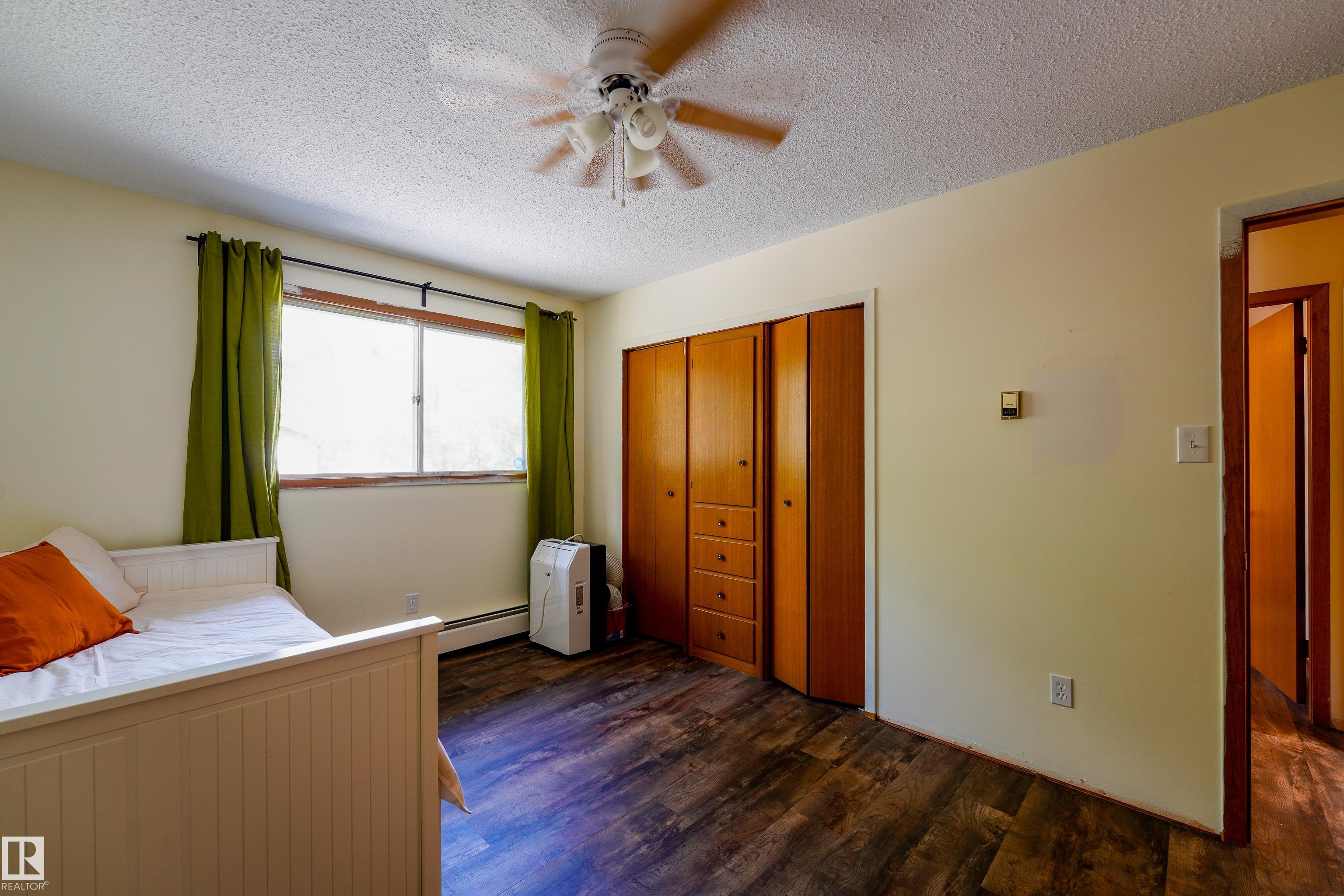 Photo 23 at 10725 72 Avenue NW, Queen Alexandra, Edmonton