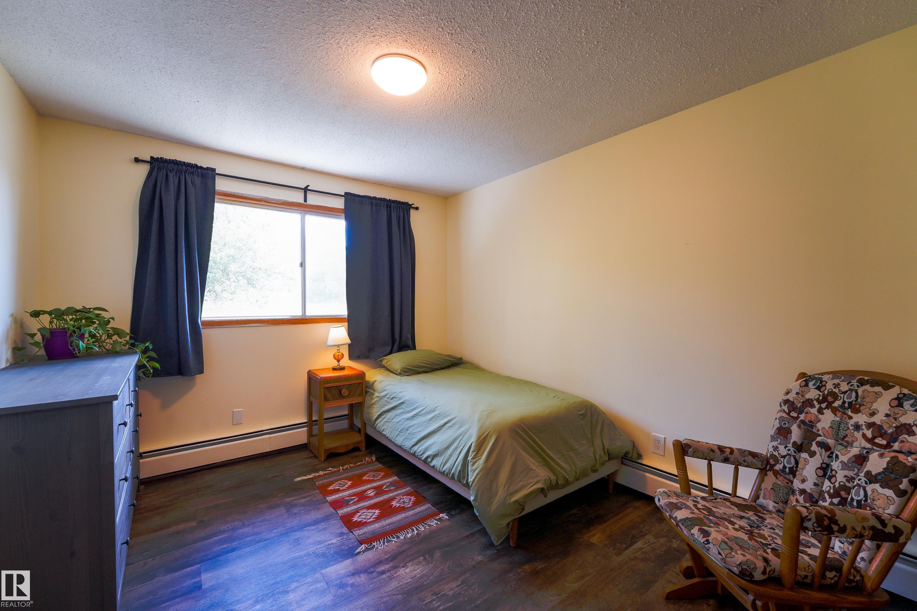Photo 24 at 10725 72 Avenue NW, Queen Alexandra, Edmonton