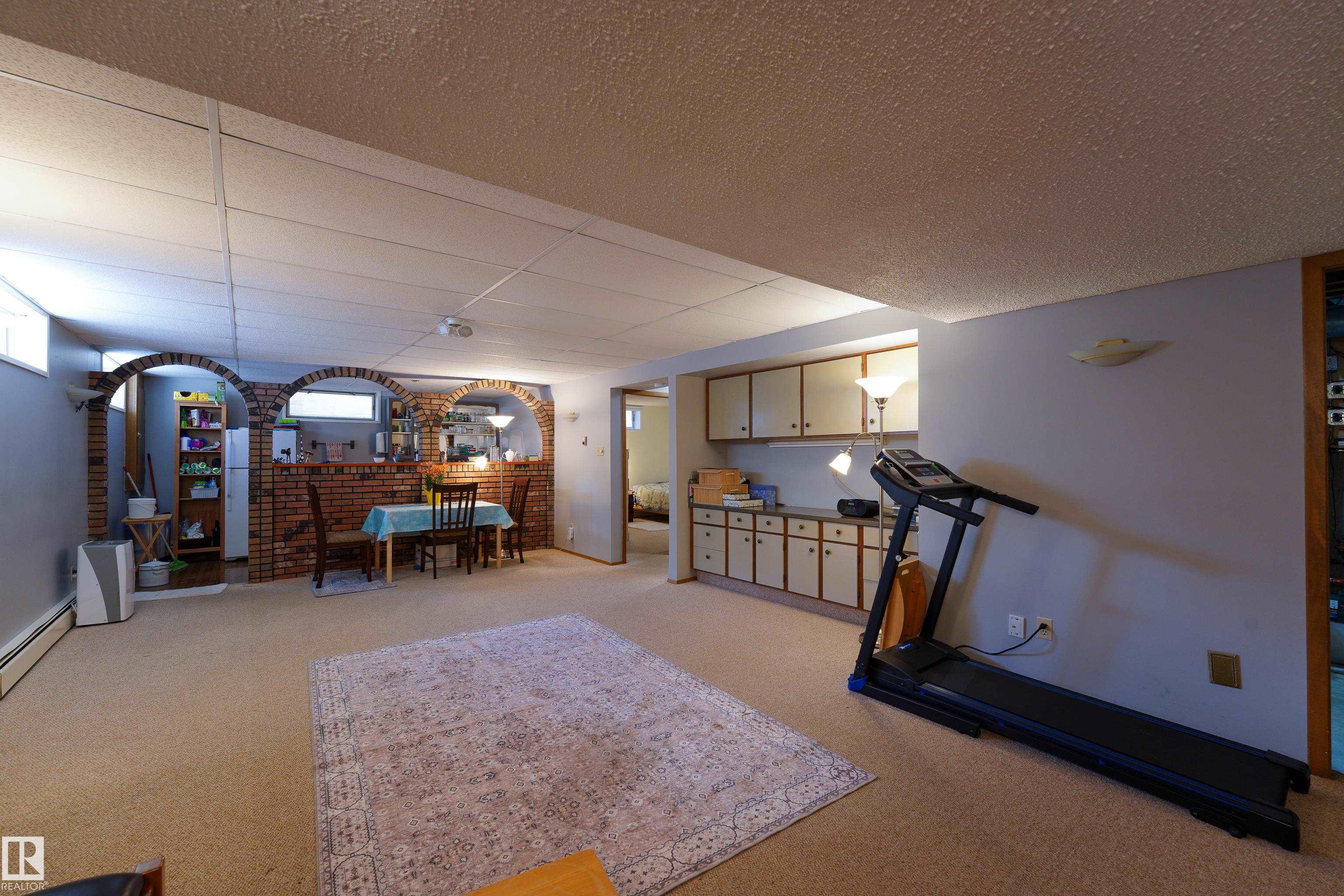 Photo 46 at 10725 72 Avenue NW, Queen Alexandra, Edmonton