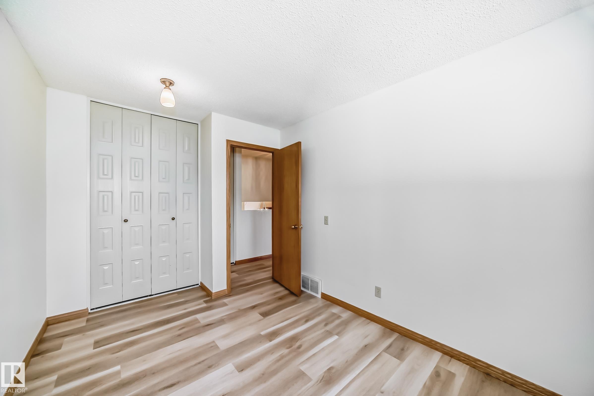 Photo 24 at 9 Wellington Crescent, Woodhaven, Spruce Grove