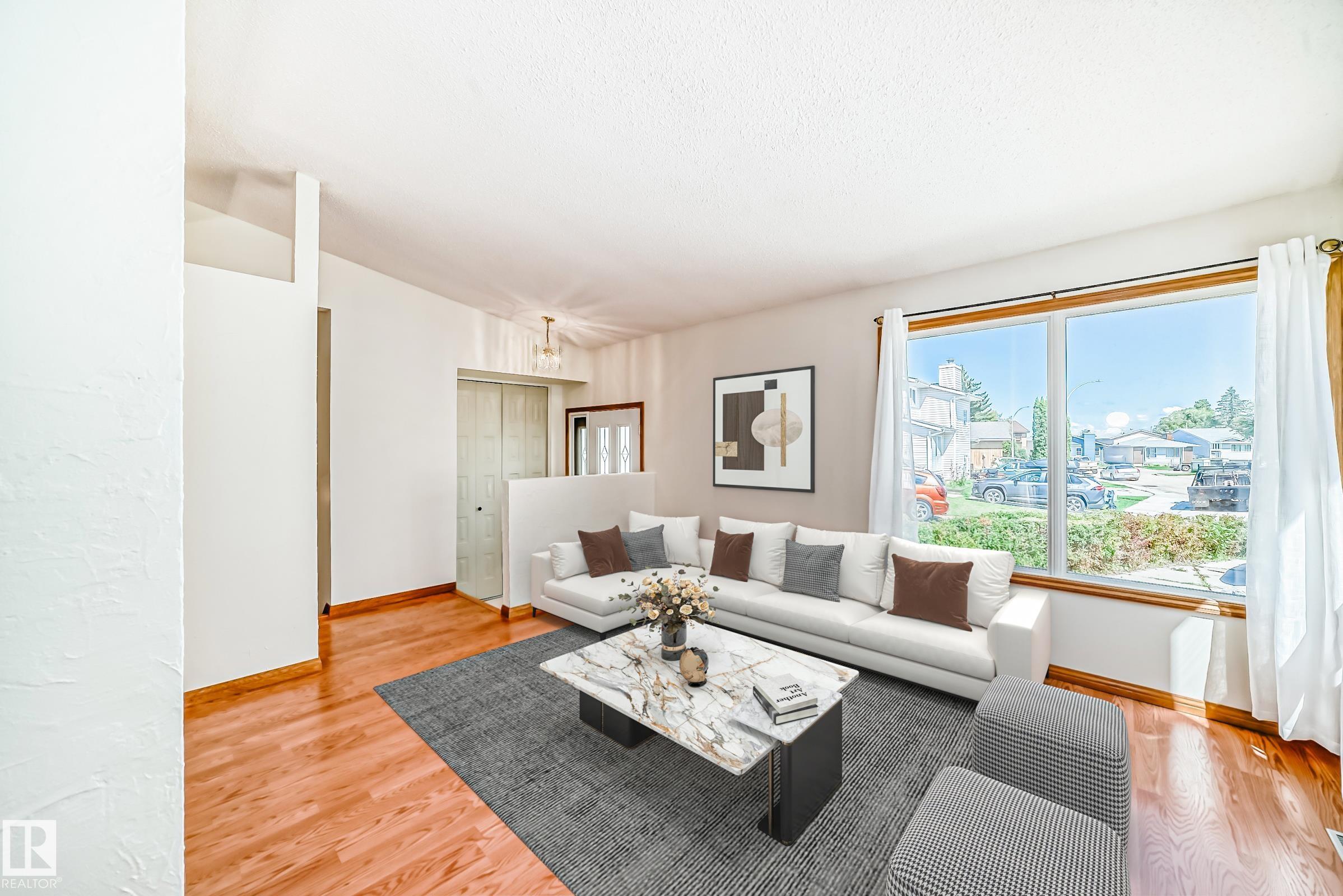 Photo 4 at 9 Wellington Crescent, Woodhaven, Spruce Grove