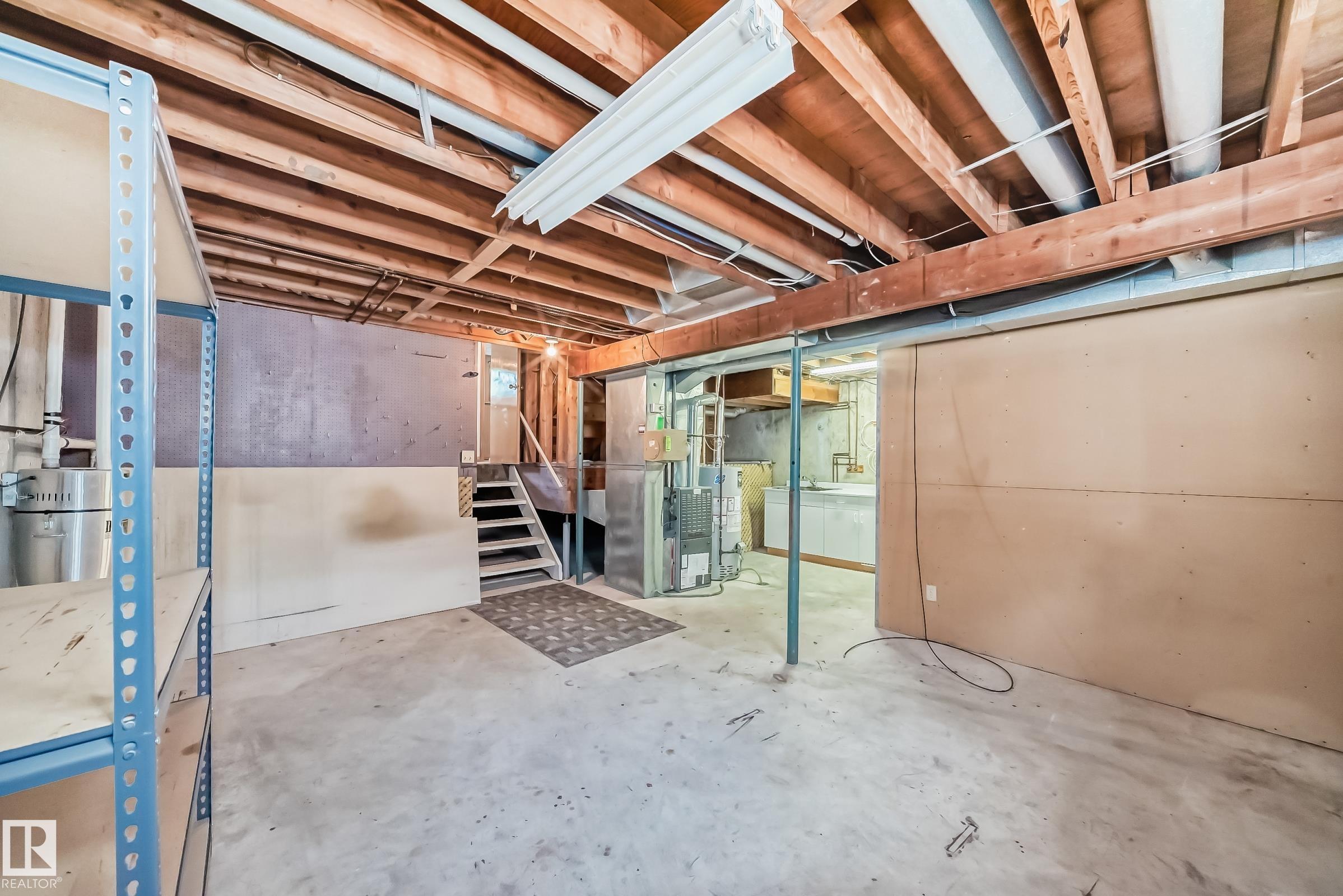 Photo 43 at 9 Wellington Crescent, Woodhaven, Spruce Grove