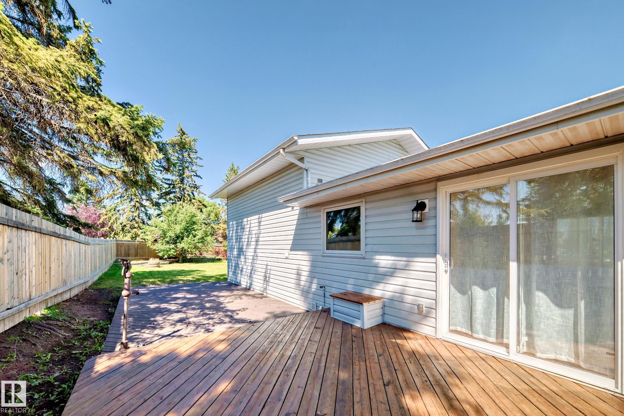Photo 47 at 9 Wellington Crescent, Woodhaven, Spruce Grove
