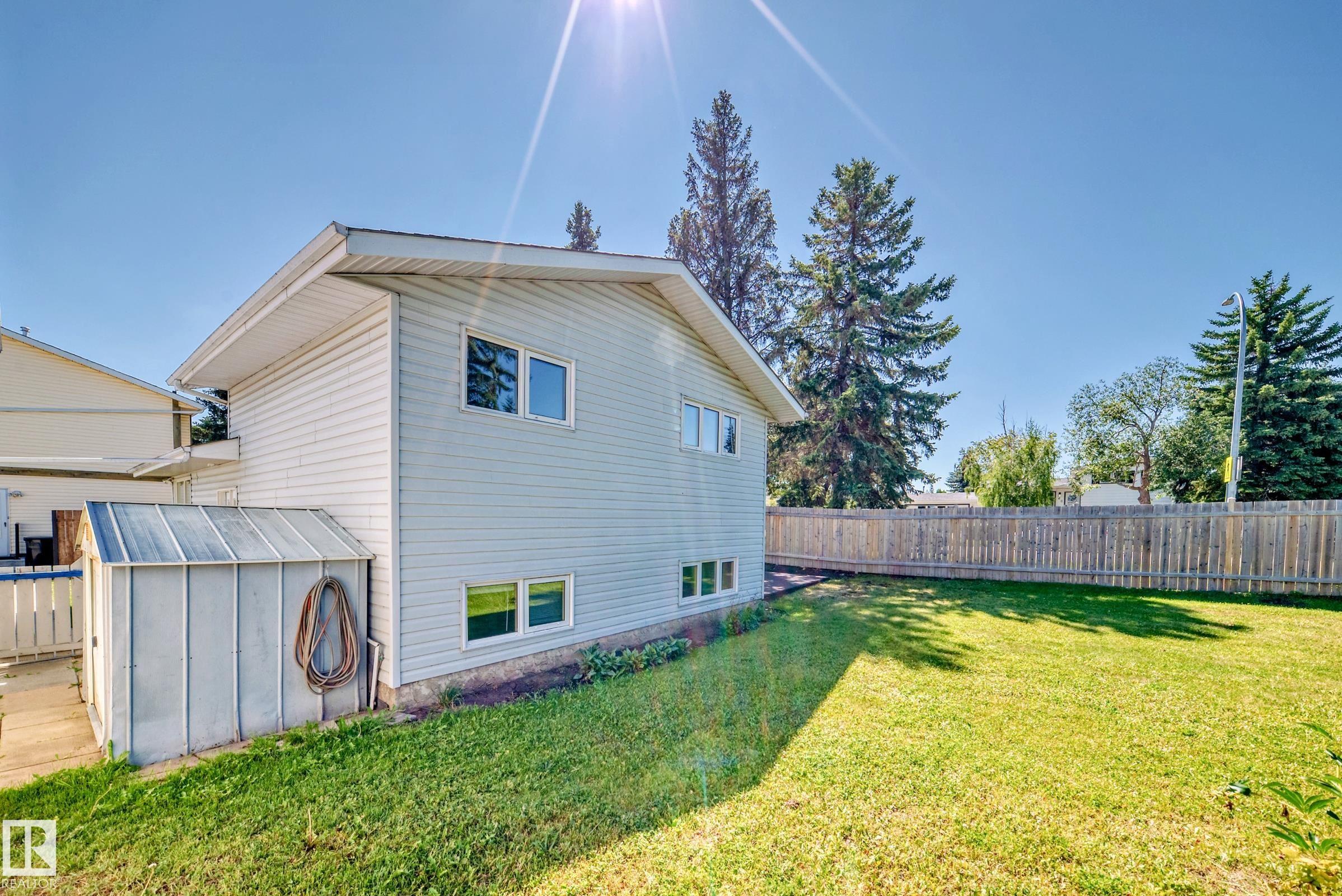 Photo 53 at 9 Wellington Crescent, Woodhaven, Spruce Grove