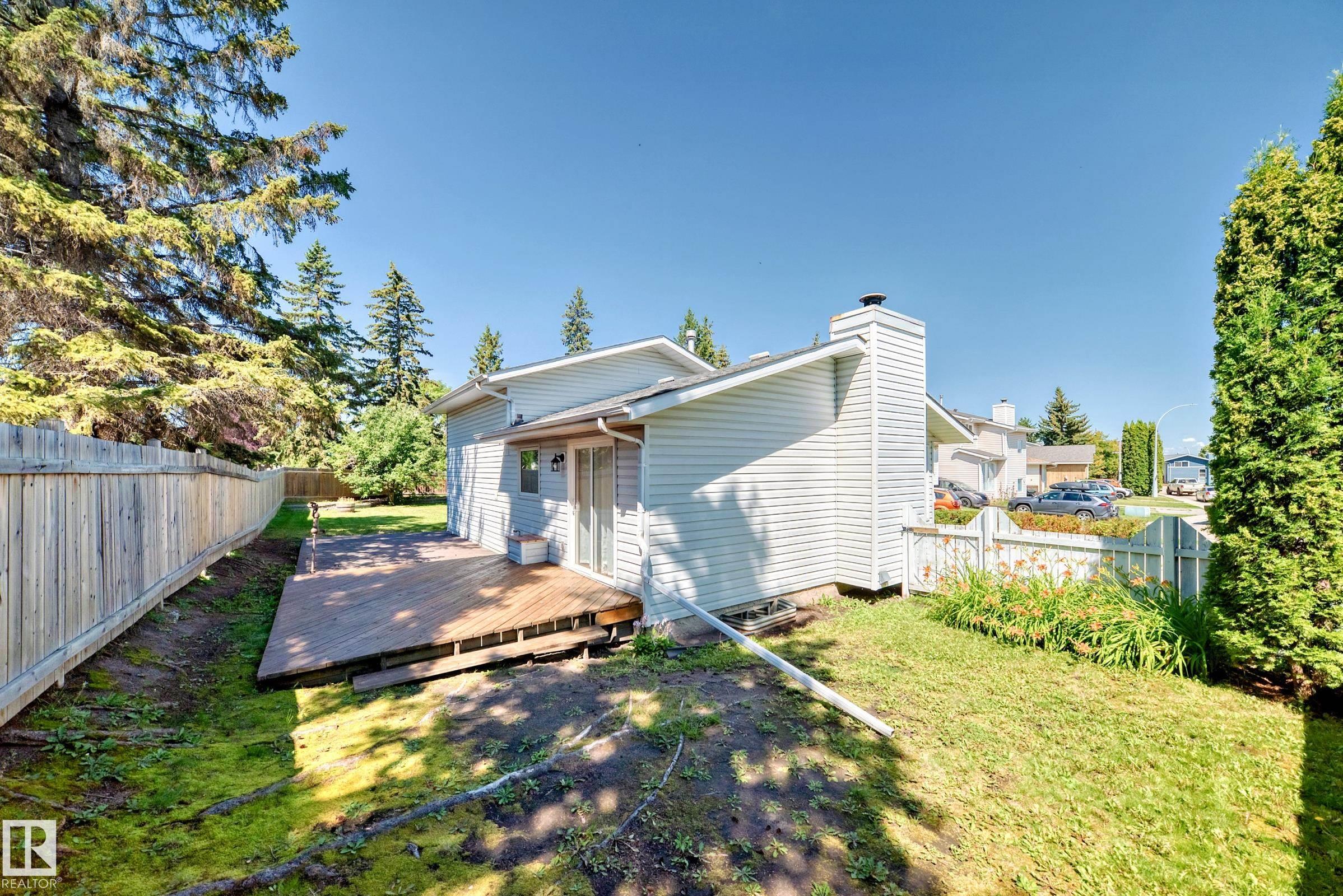 Photo 55 at 9 Wellington Crescent, Woodhaven, Spruce Grove