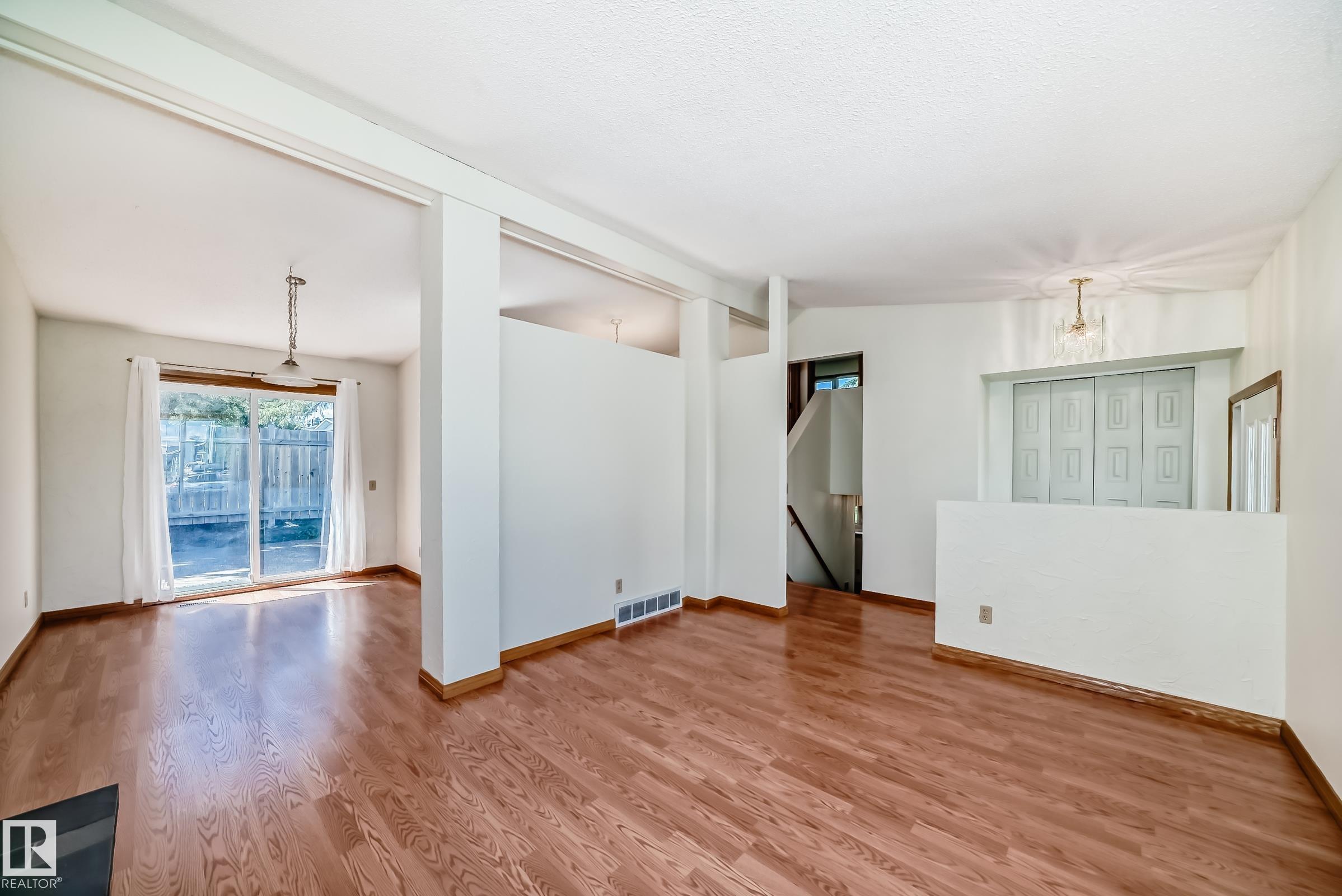Photo 7 at 9 Wellington Crescent, Woodhaven, Spruce Grove
