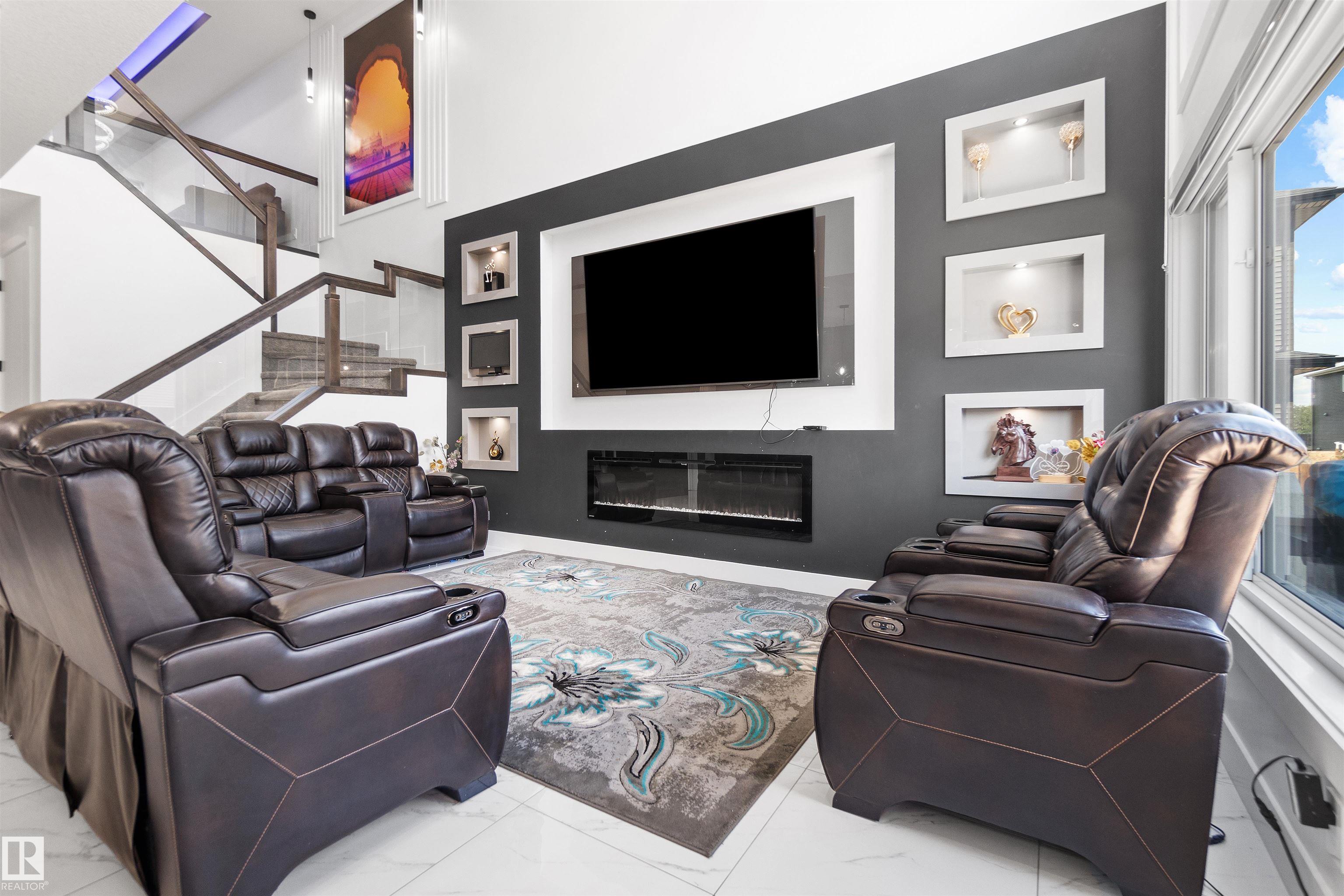 Photo 8 at 315 42 Street SW, Charlesworth, Edmonton
