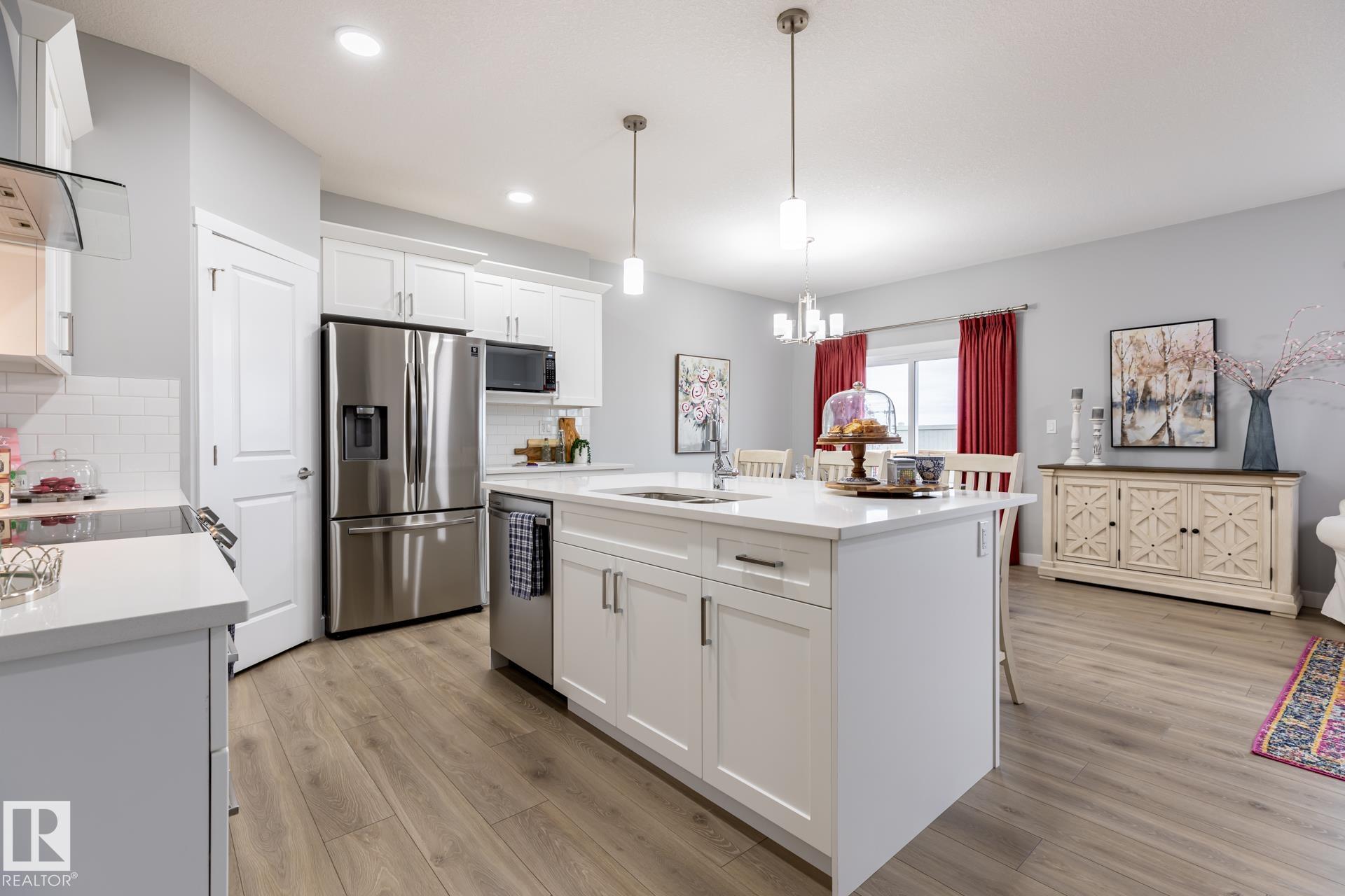 Picture for 19424 26 AV NW