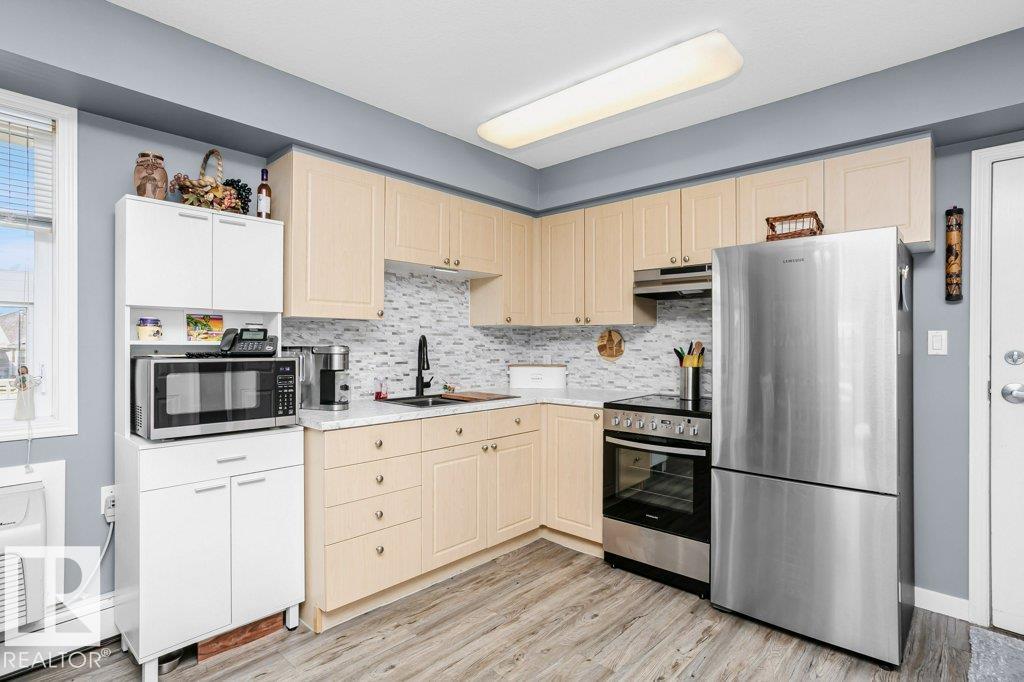 Photo 5 at 233 - 8802 Southfort Drive, South Fort, Fort Saskatchewan