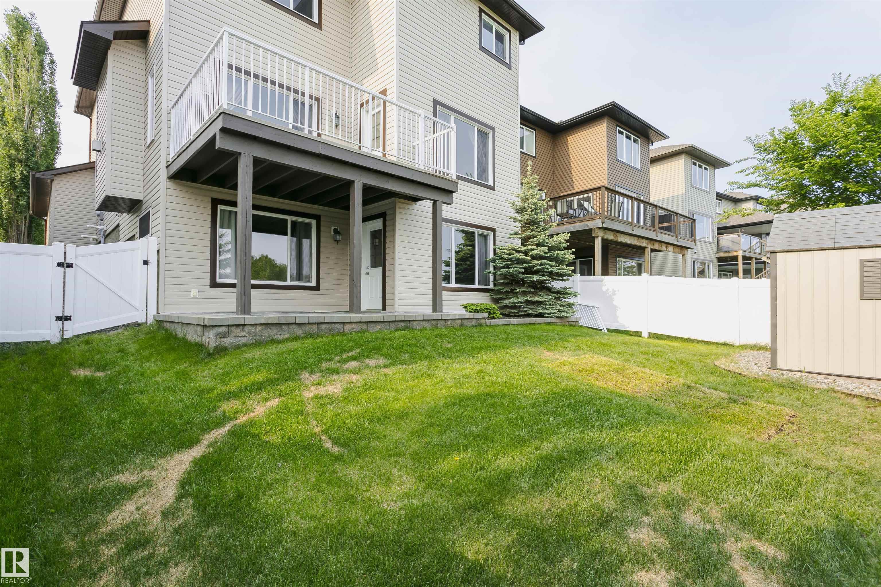 Photo 13 at 72 Rue Blanchard, Coloniale Estates, Beaumont