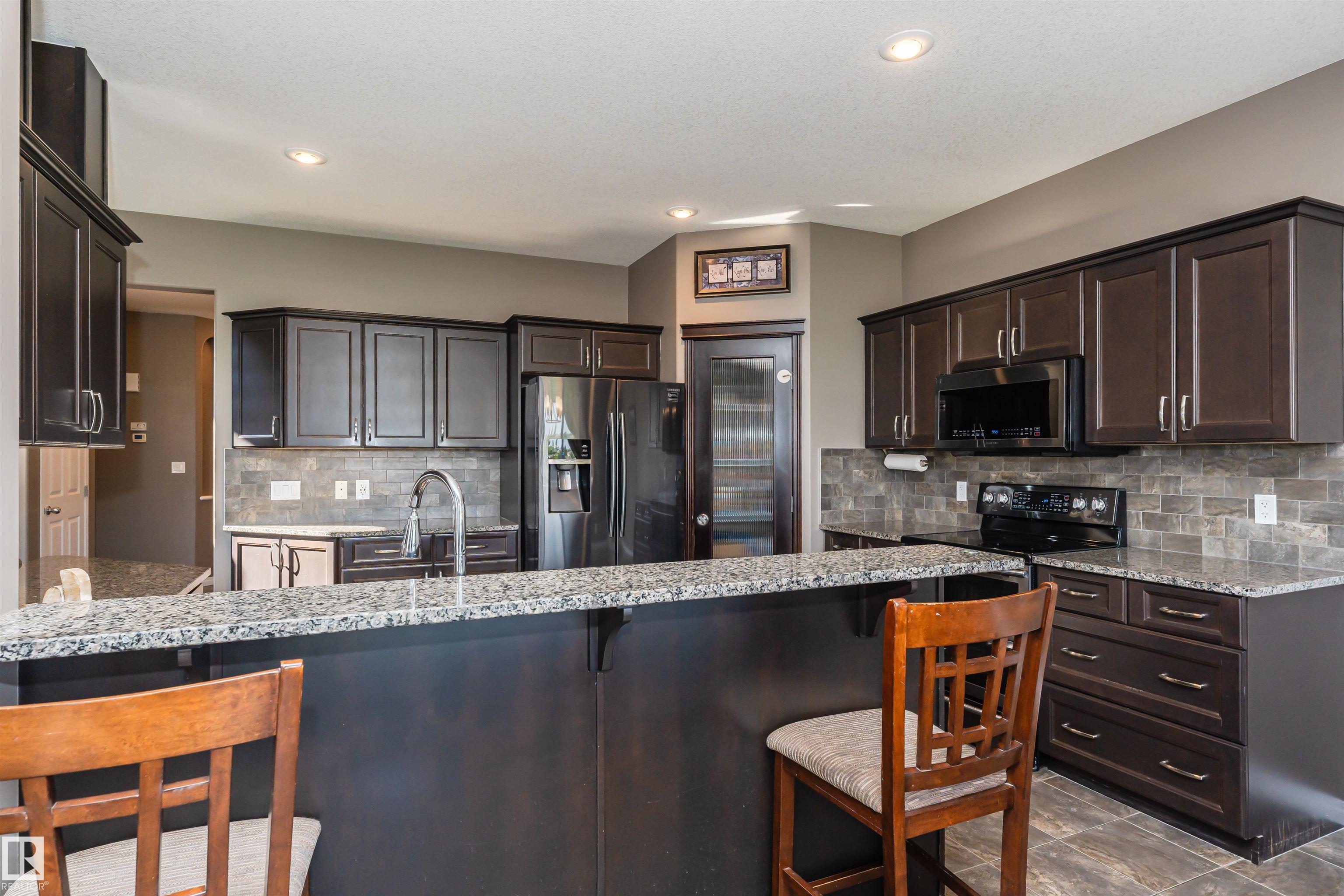 Photo 26 at 72 Rue Blanchard, Coloniale Estates, Beaumont